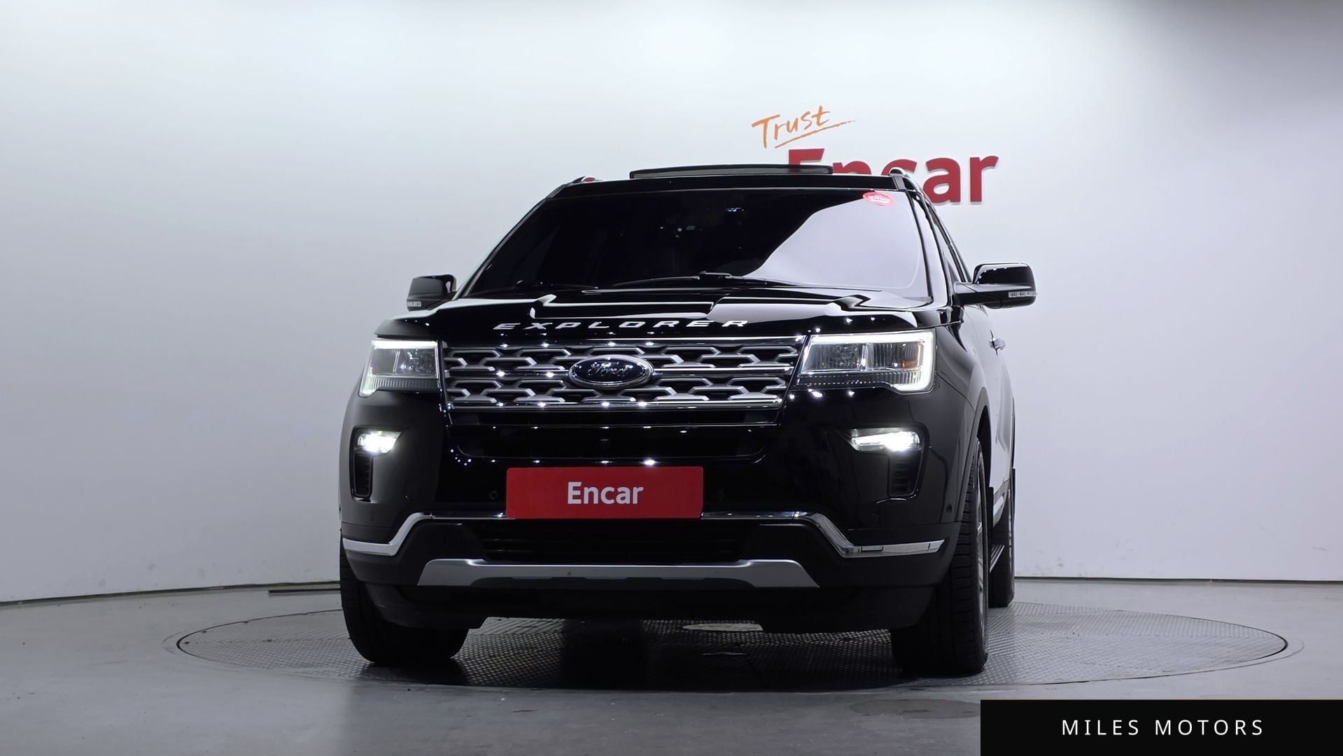 Ford Explorer 2018 — миниатюра 3