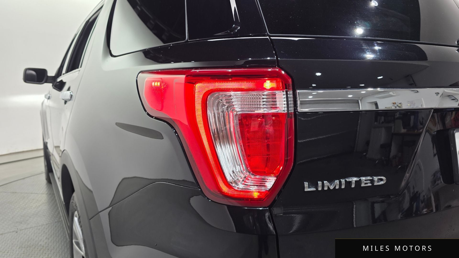 Ford Explorer 2018 — миниатюра 9