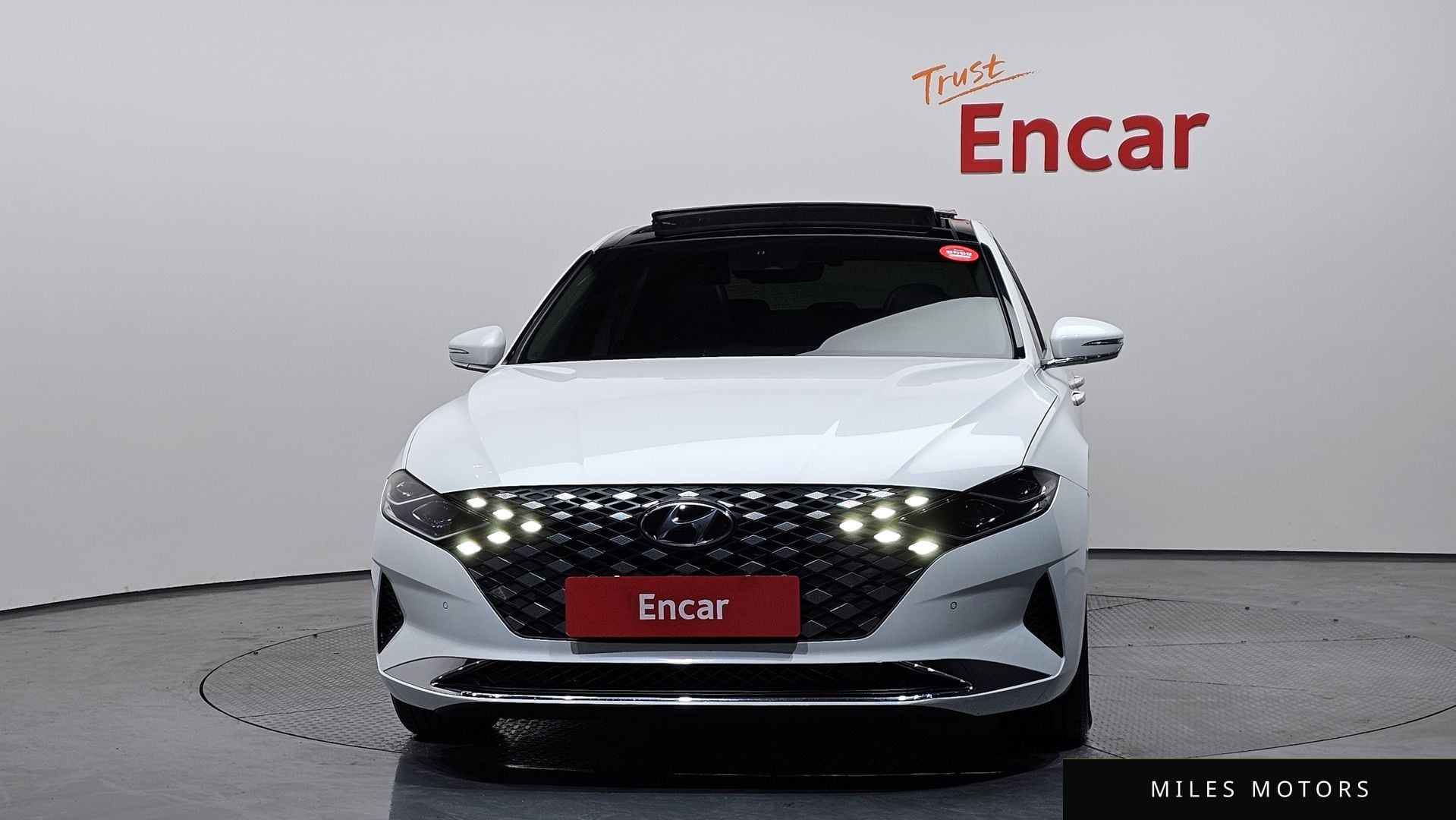 Hyundai Grandeur 2022 — миниатюра 3