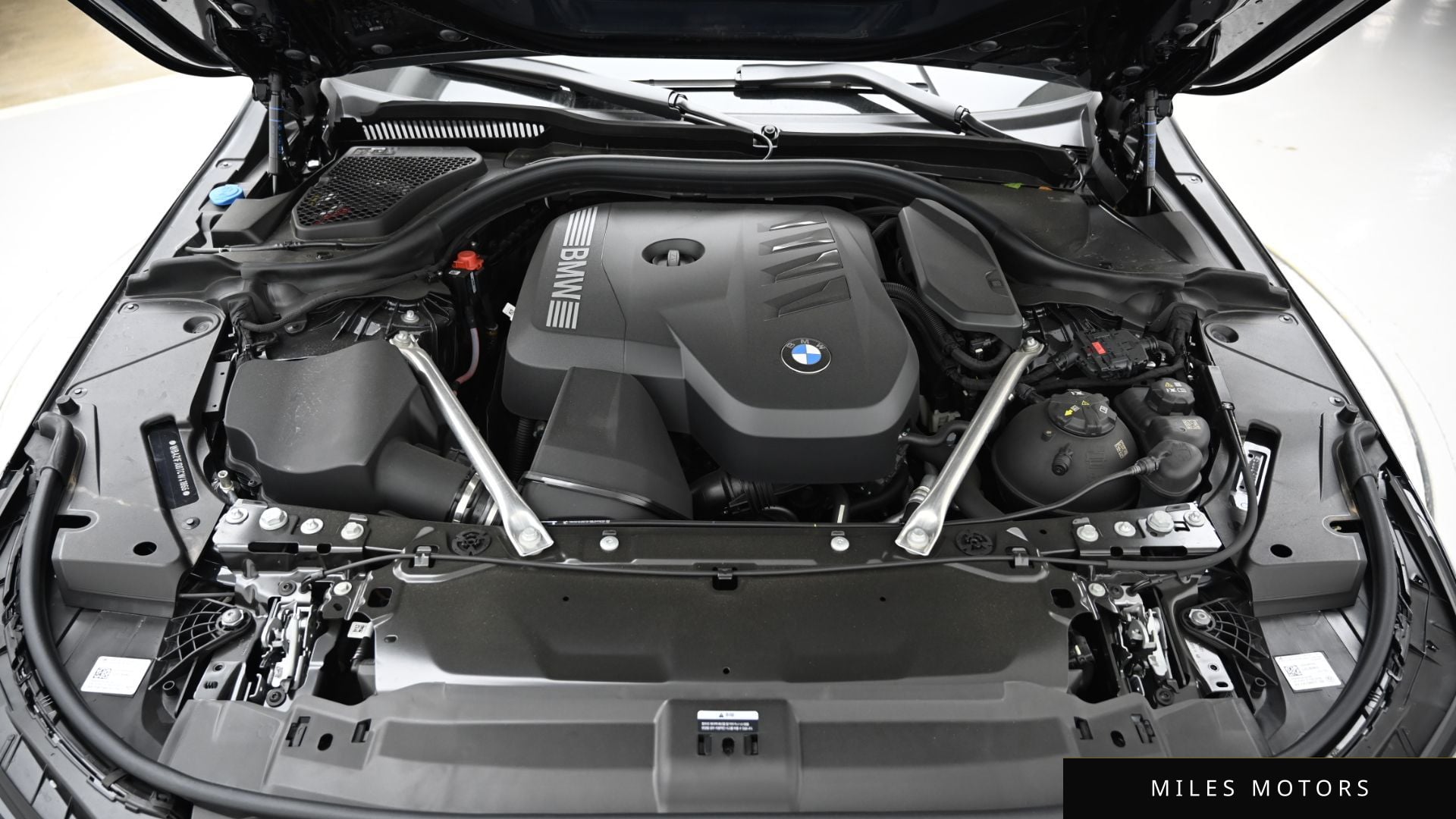 BMW 5 Series (G60) 2026 — миниатюра 6