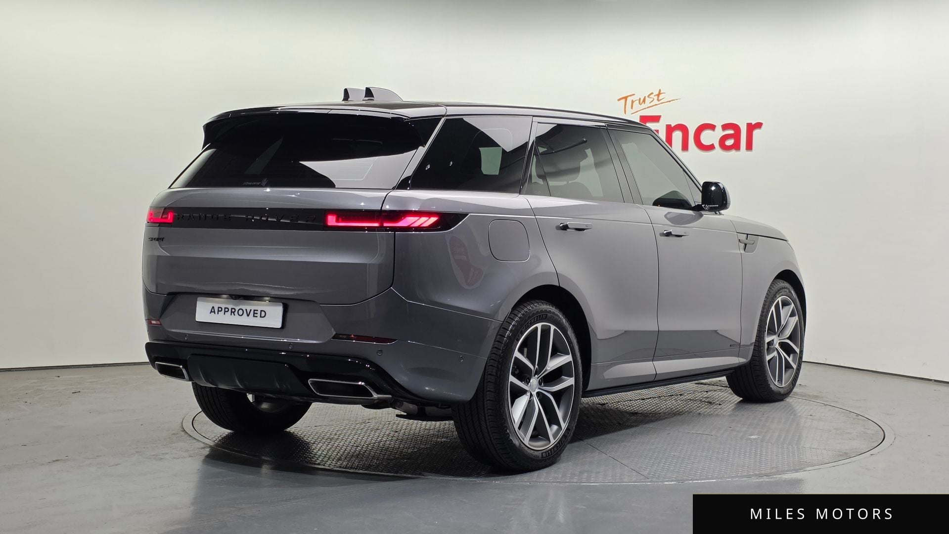 Land Rover Range Rover Sport 2025 — миниатюра 2