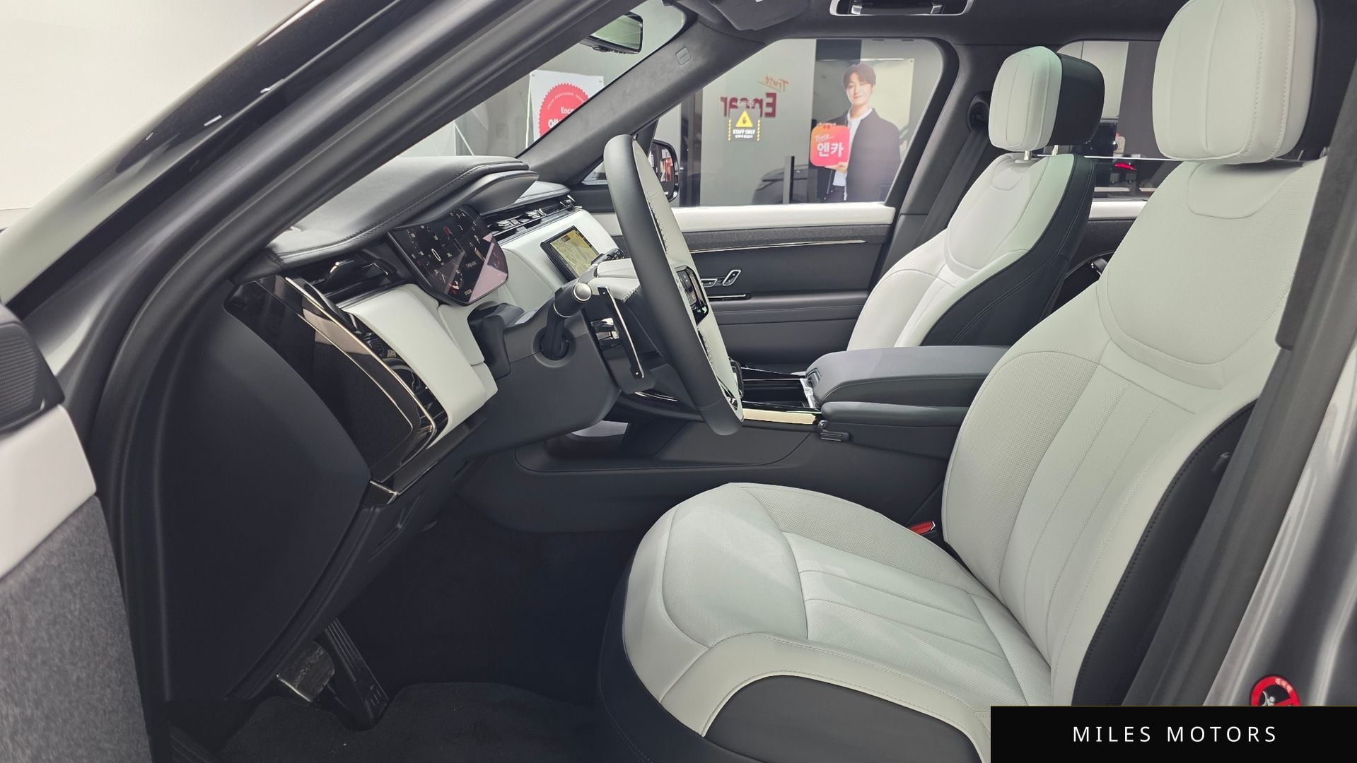 Land Rover Range Rover Sport 2025 — миниатюра 3