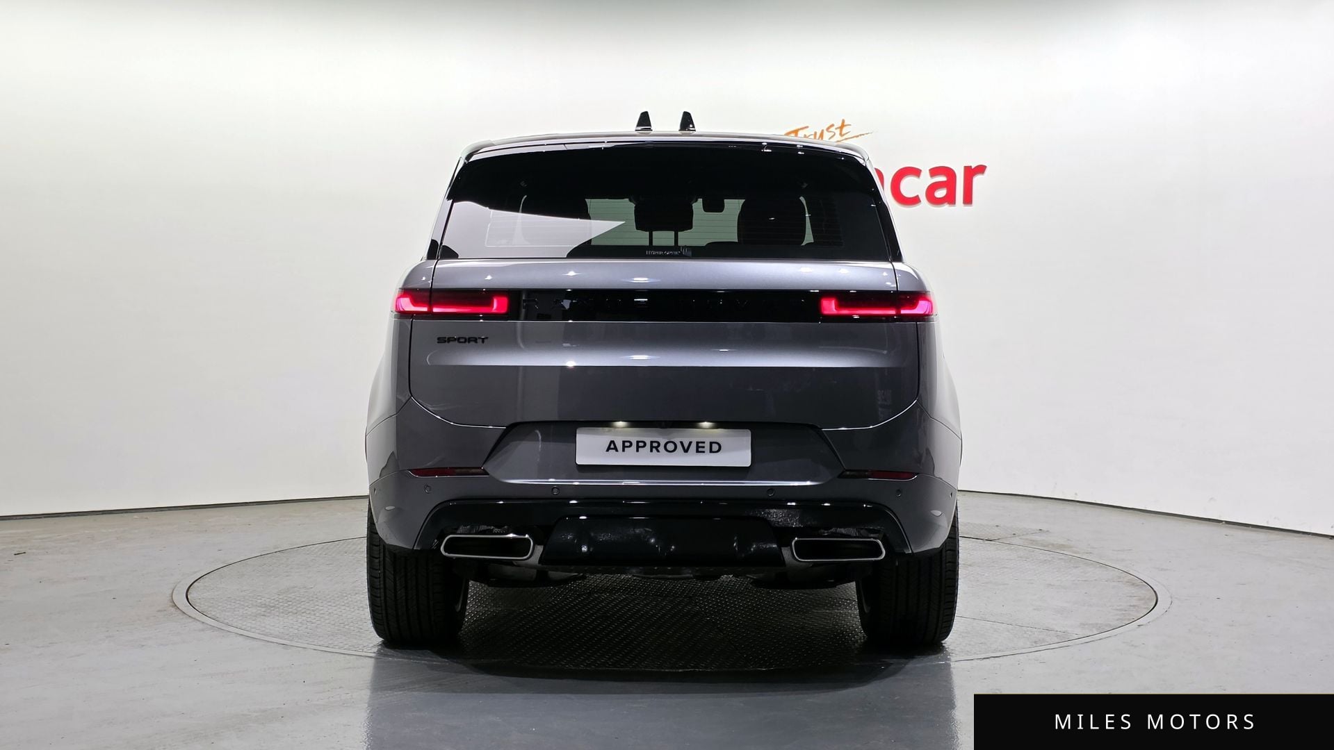 Land Rover Range Rover Sport 2025 — миниатюра 6