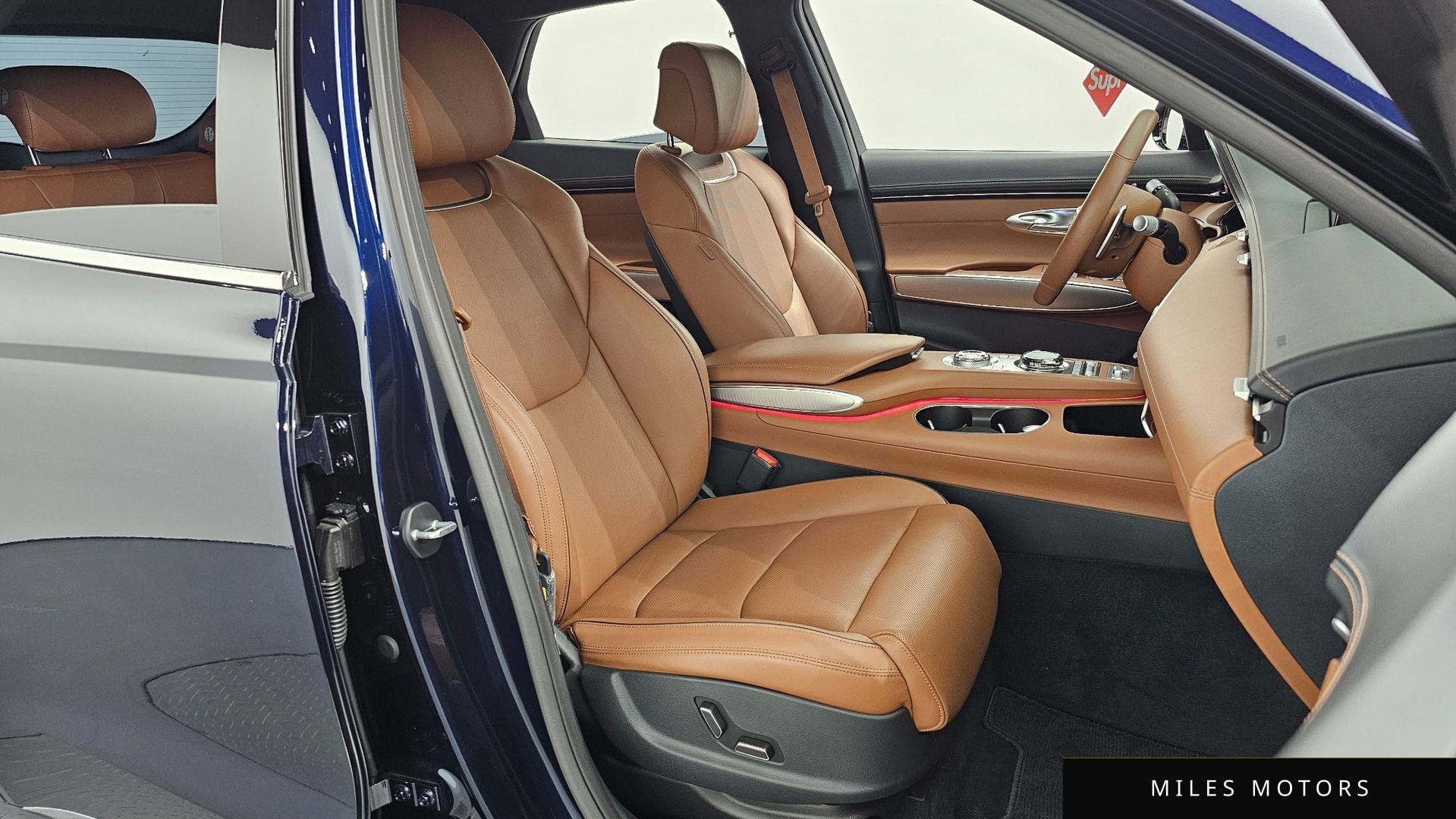Genesis GV70 2024 — миниатюра 12