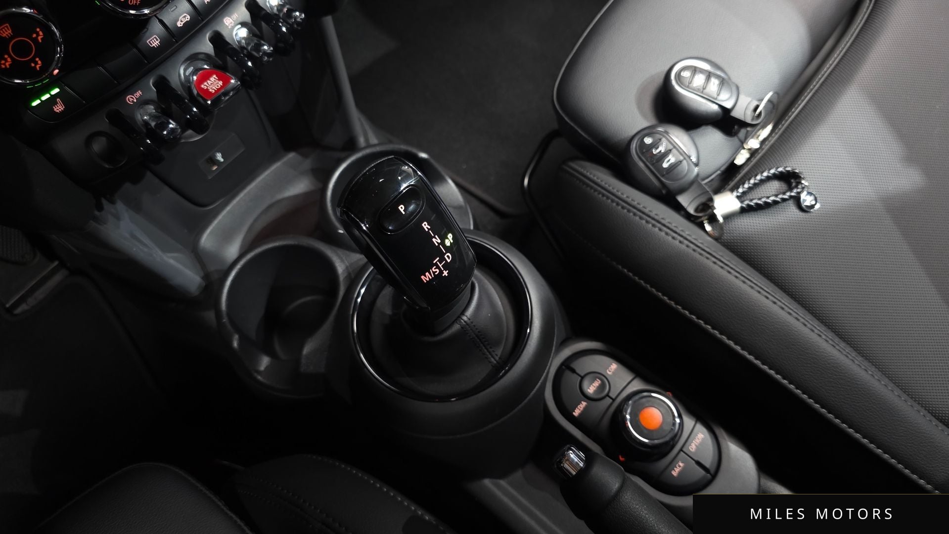 MINI Cooper 2020 — миниатюра 11