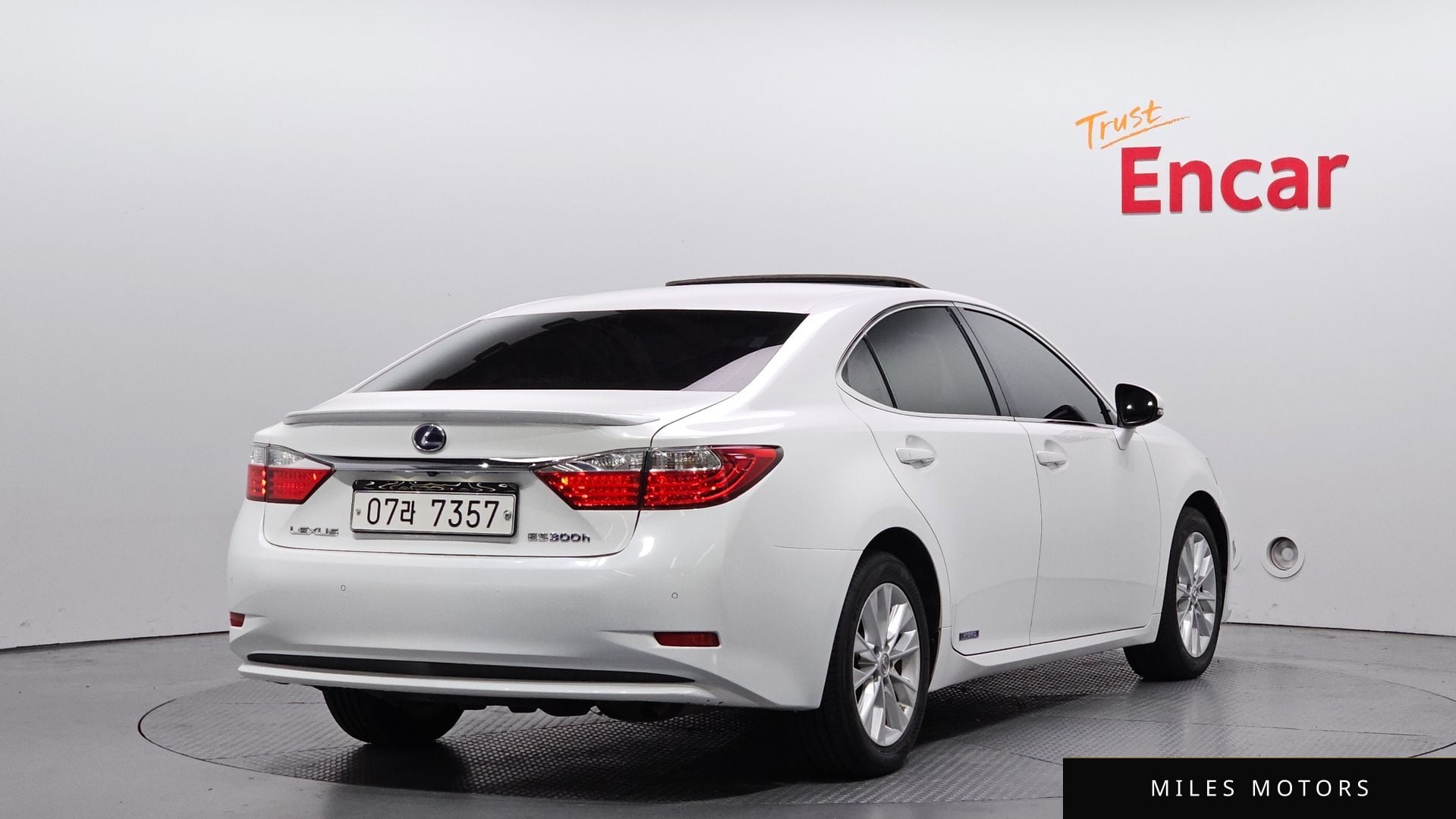 Лексус ES300h 2014 — миниатюра 2