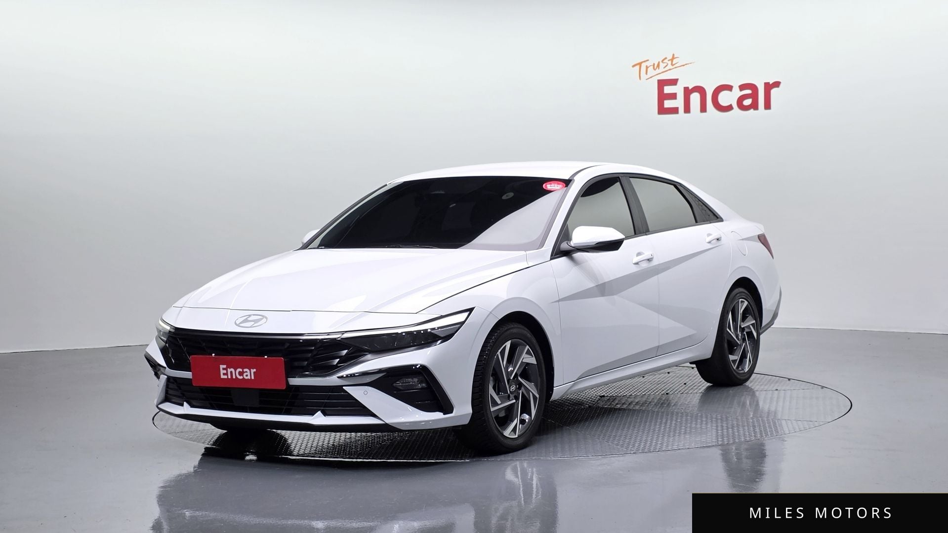 Hyundai AVANTE 2025 — фото 1 из 12