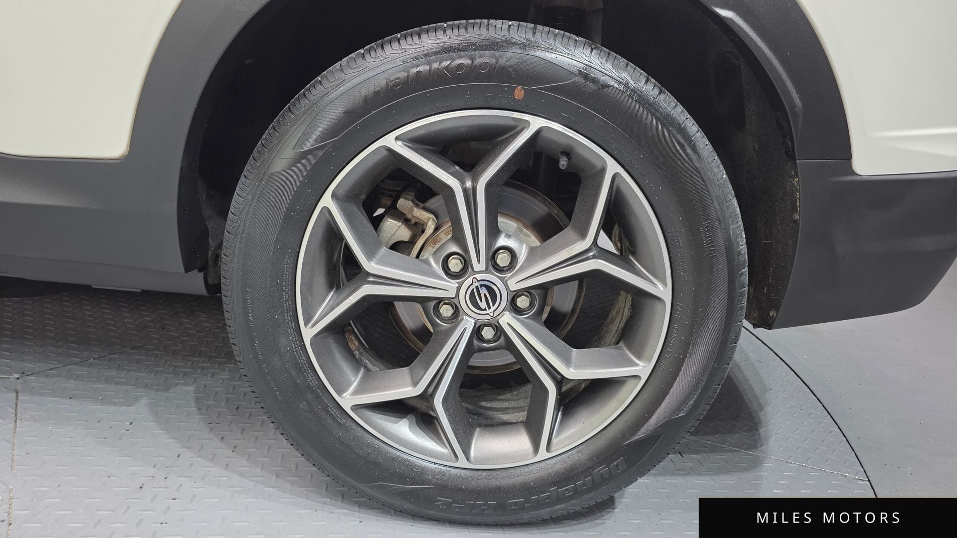 KG Mobility Beautiful Korando 2022 — миниатюра 7