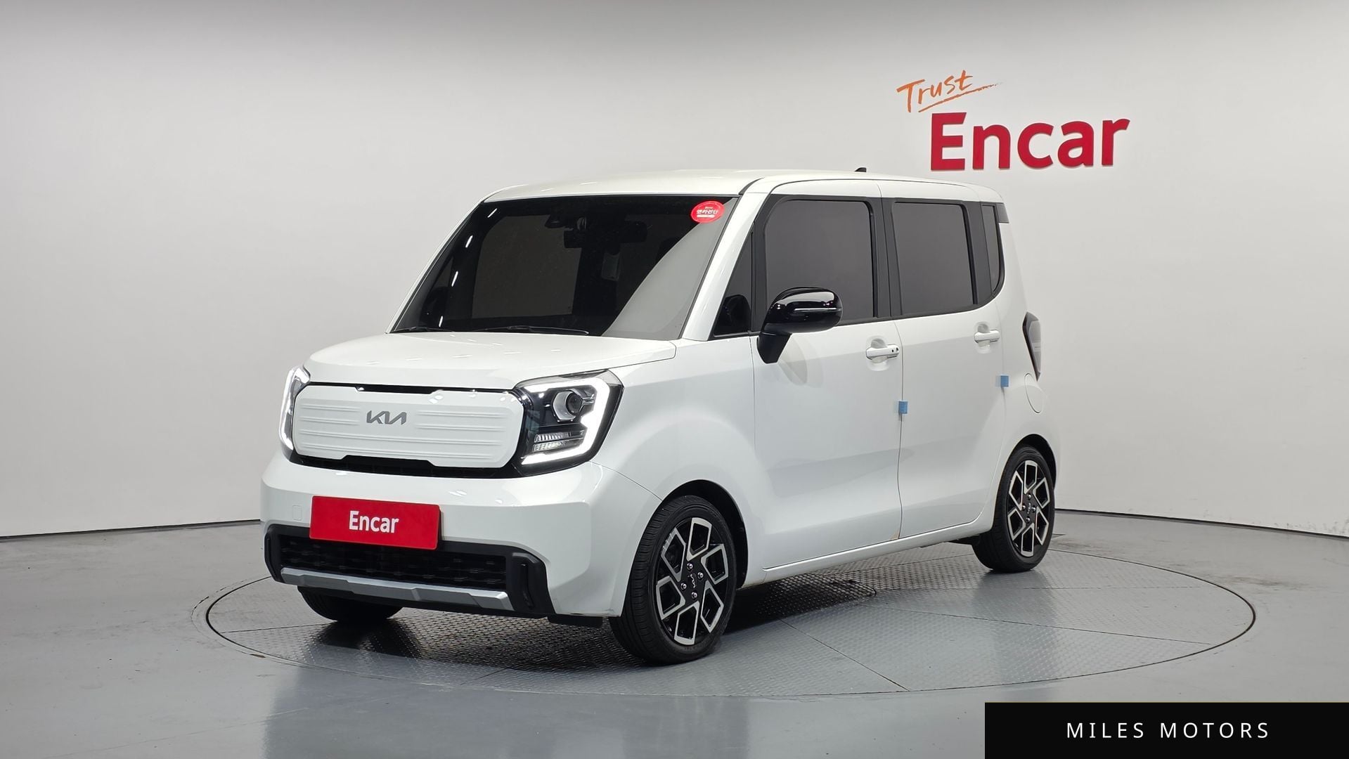 Kia RAY 2023 — фото 1 из 12