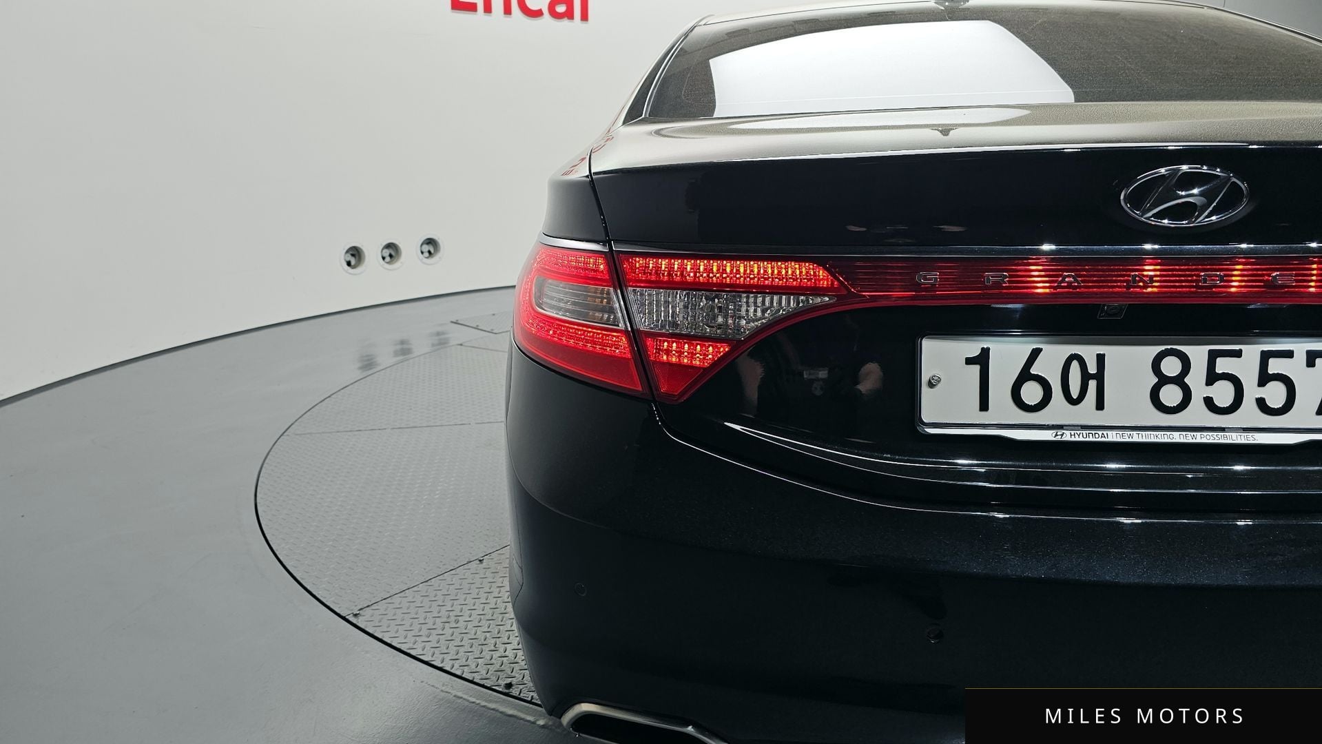 Hyundai Grandeur 2015 — миниатюра 9