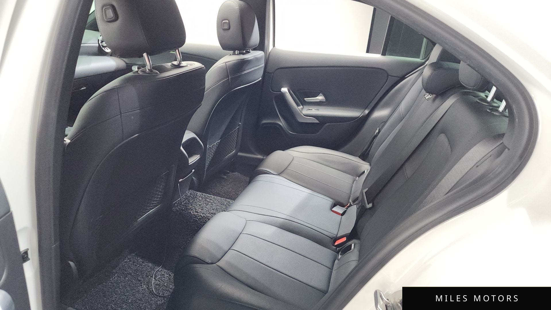 Mercedes-Benz A-Class W177 2020 — миниатюра 11