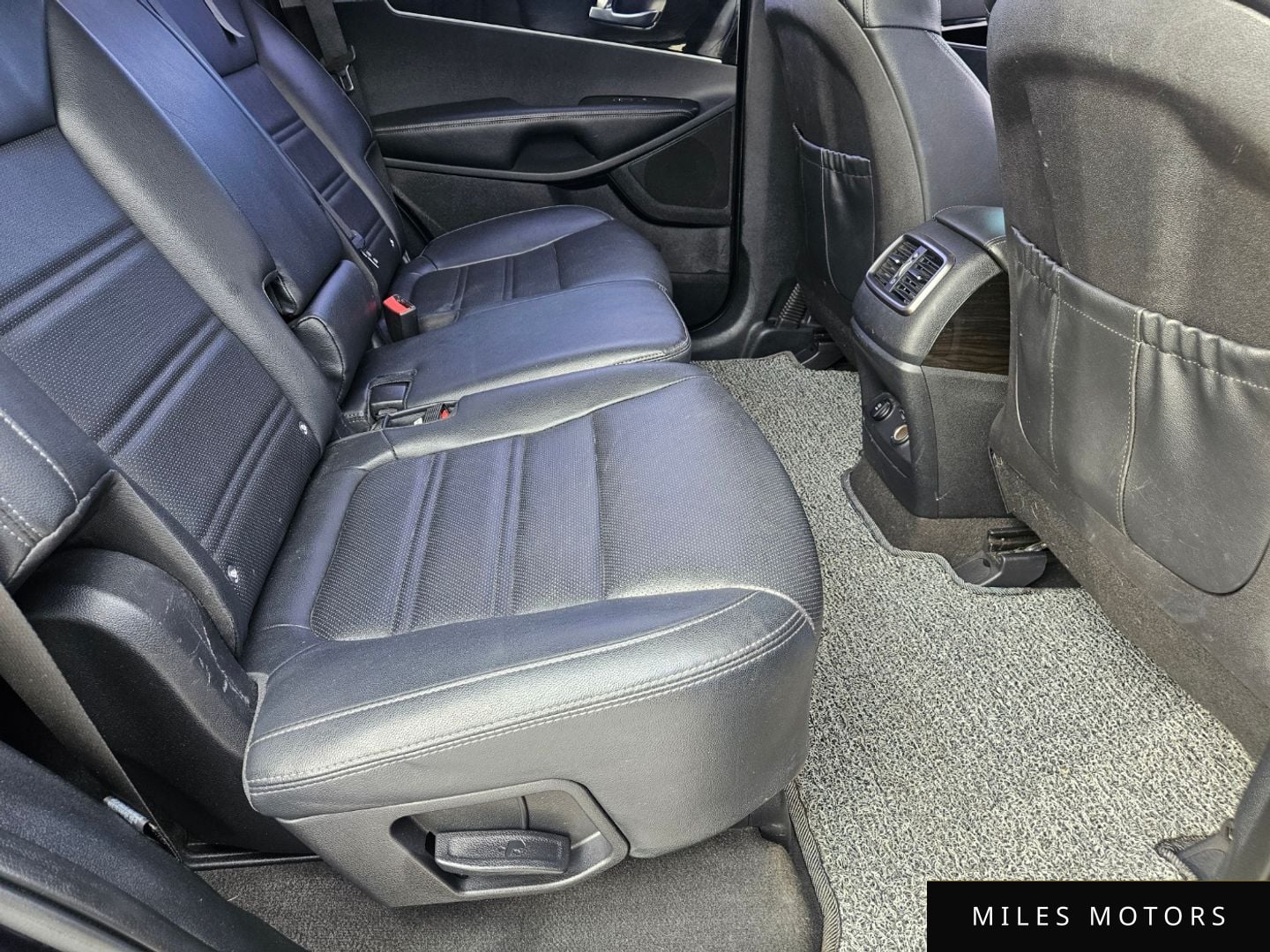 Kia Sorento 2018 — миниатюра 9
