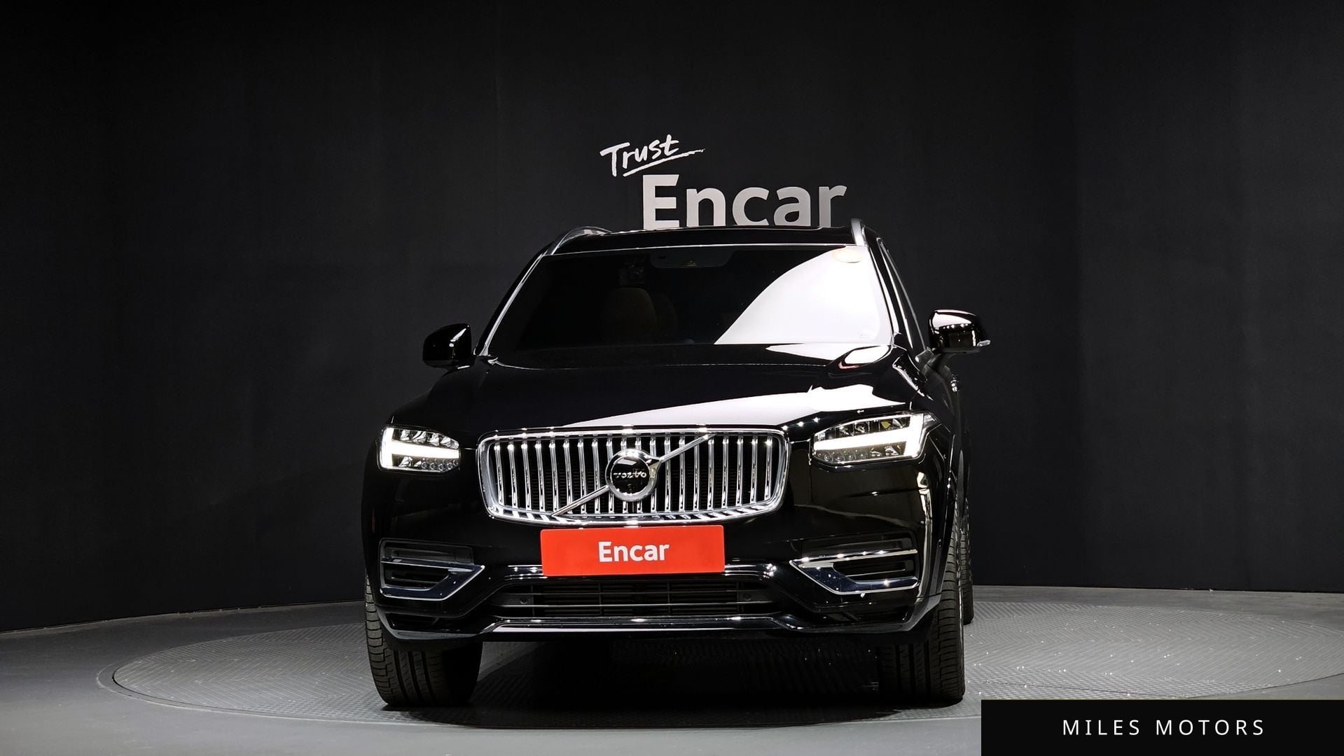 Volvo XC90 2022 — миниатюра 3