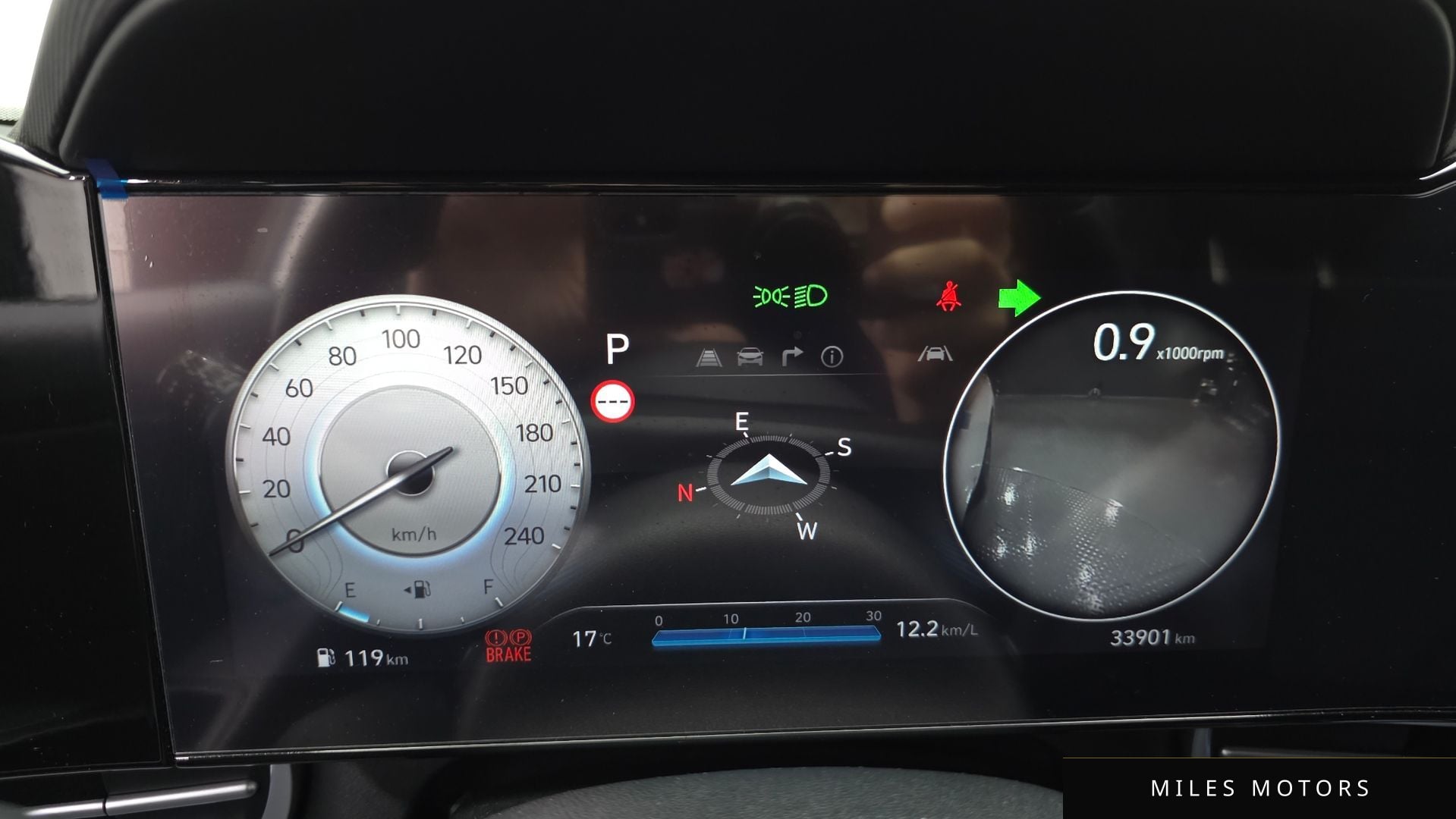 Hyundai AVANTE 2024 — миниатюра 11
