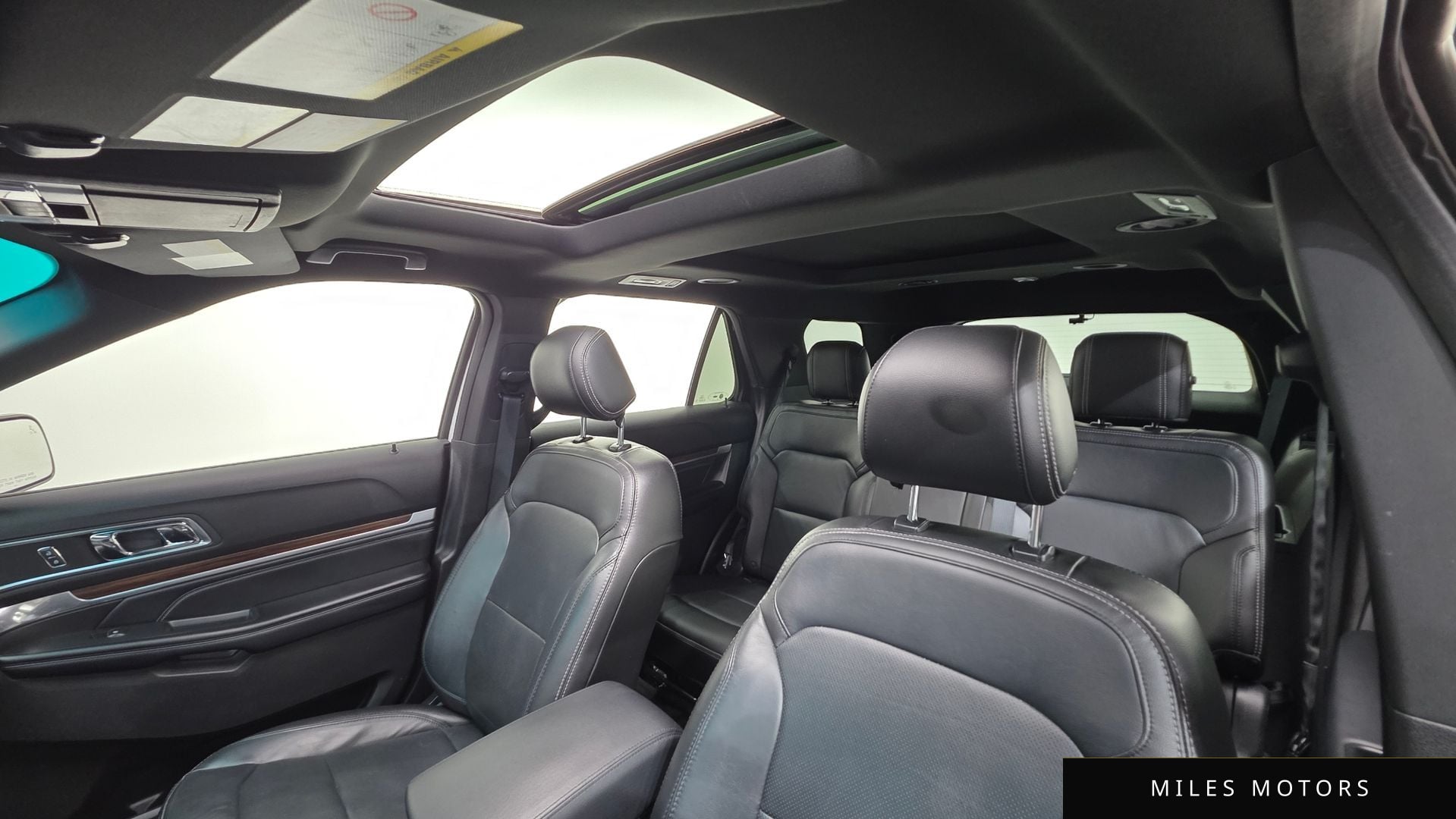 Ford Explorer 2017 — миниатюра 11