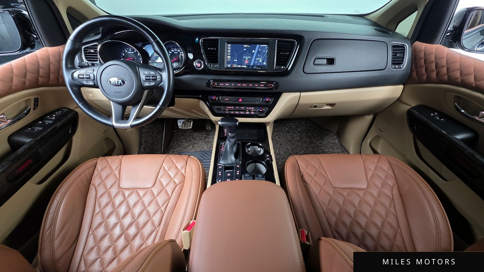 Kia Canival 2019 — миниатюра 10