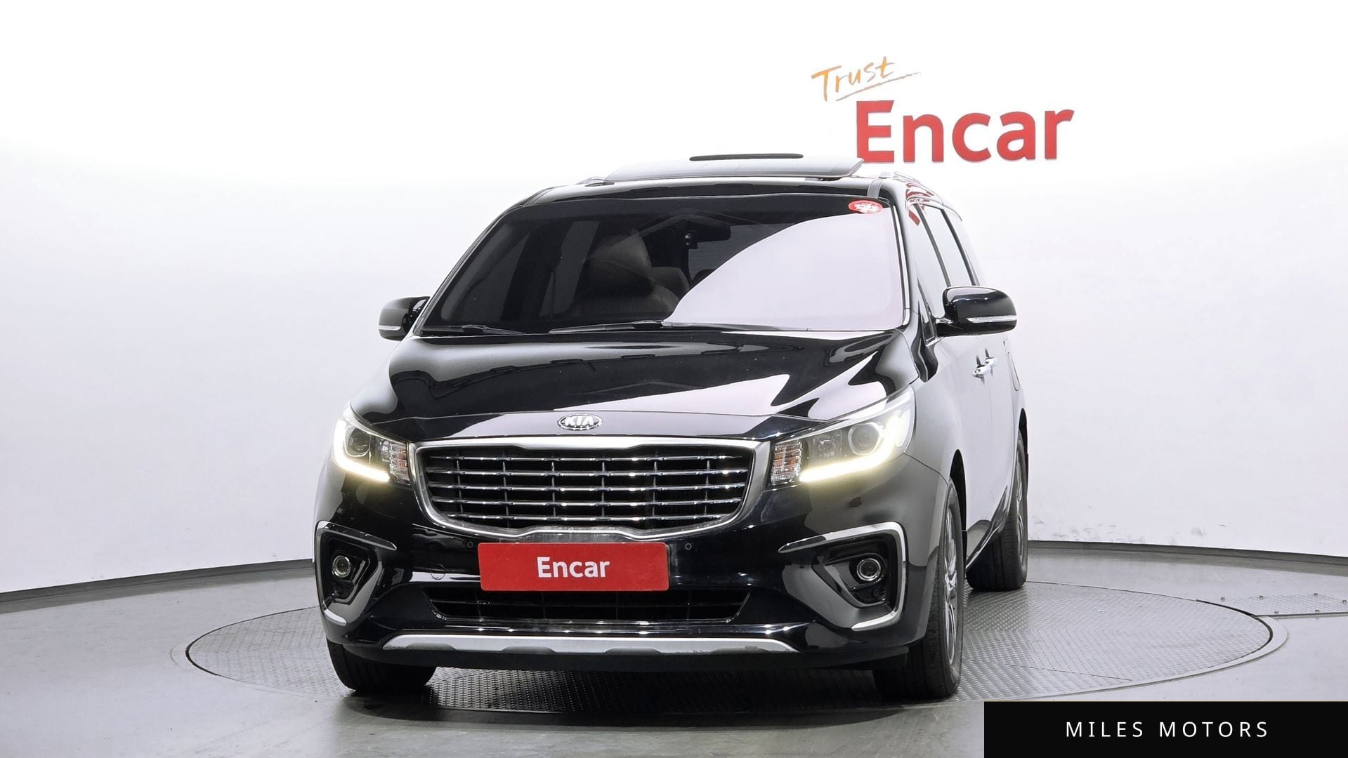 Kia Canival 2019 — миниатюра 3