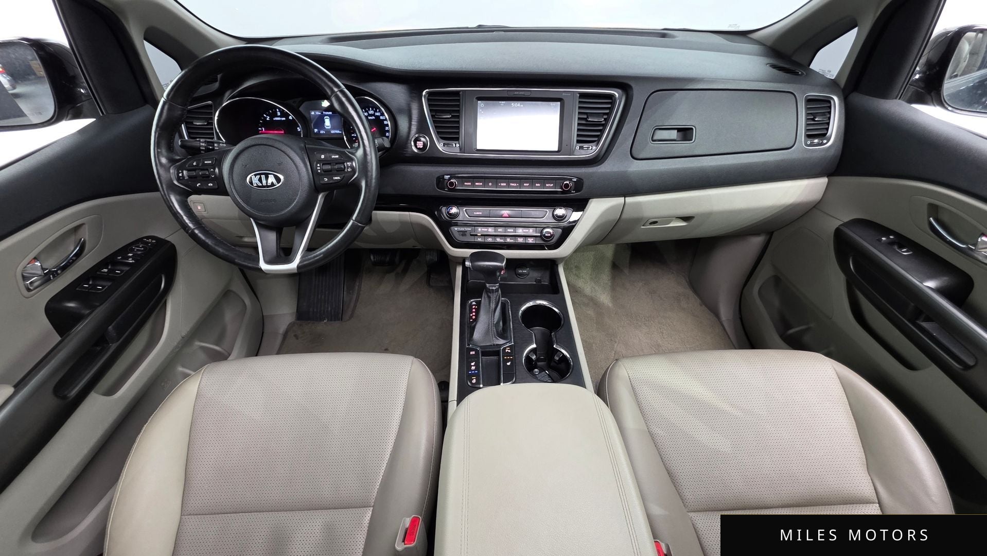 Kia Canival 2019 — миниатюра 10