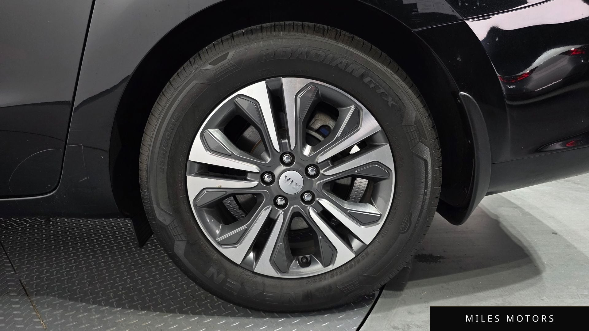 Kia Canival 2019 — миниатюра 7