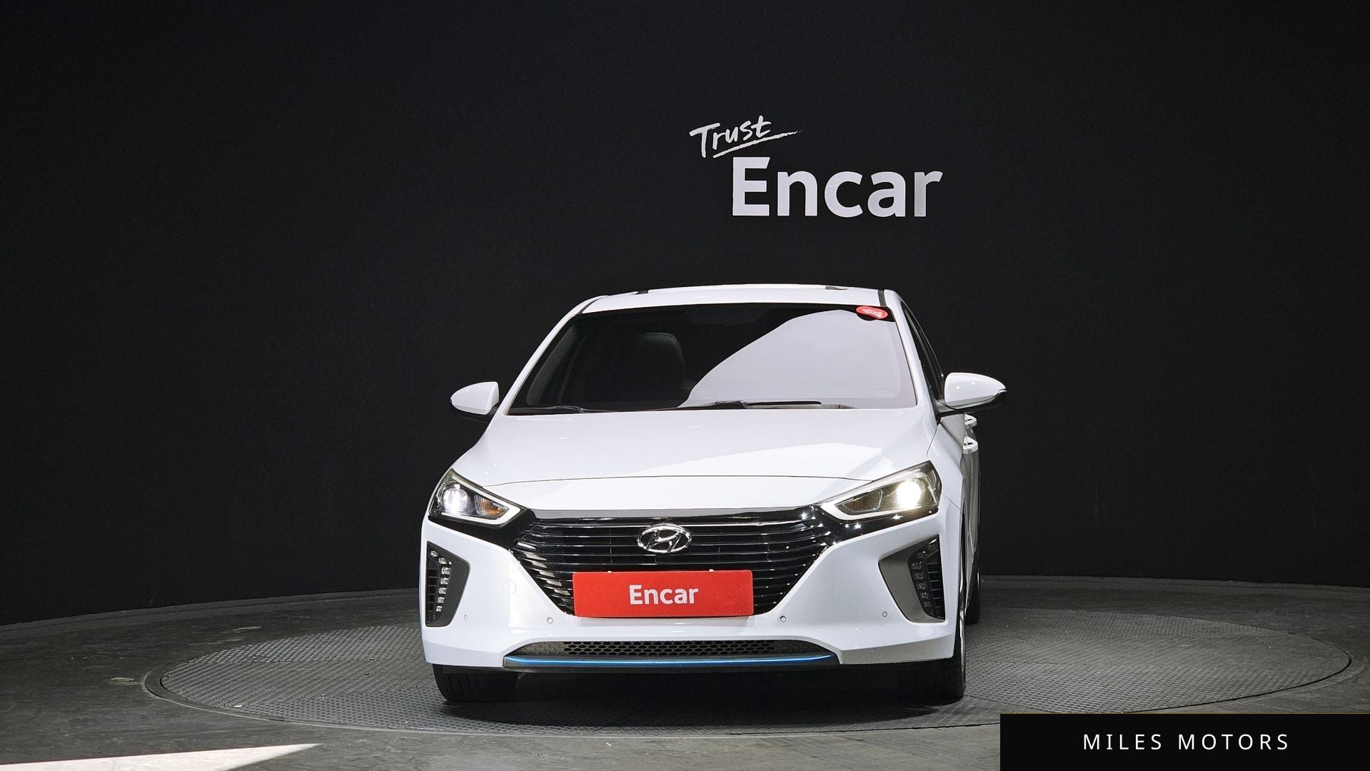 Hyundai Ioniq 2016 — миниатюра 3
