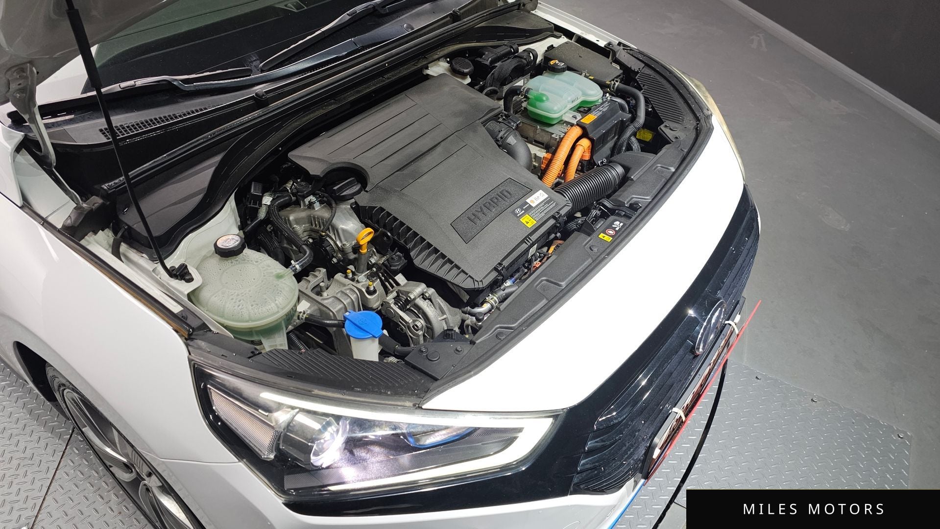 Hyundai Ioniq 2016 — миниатюра 6