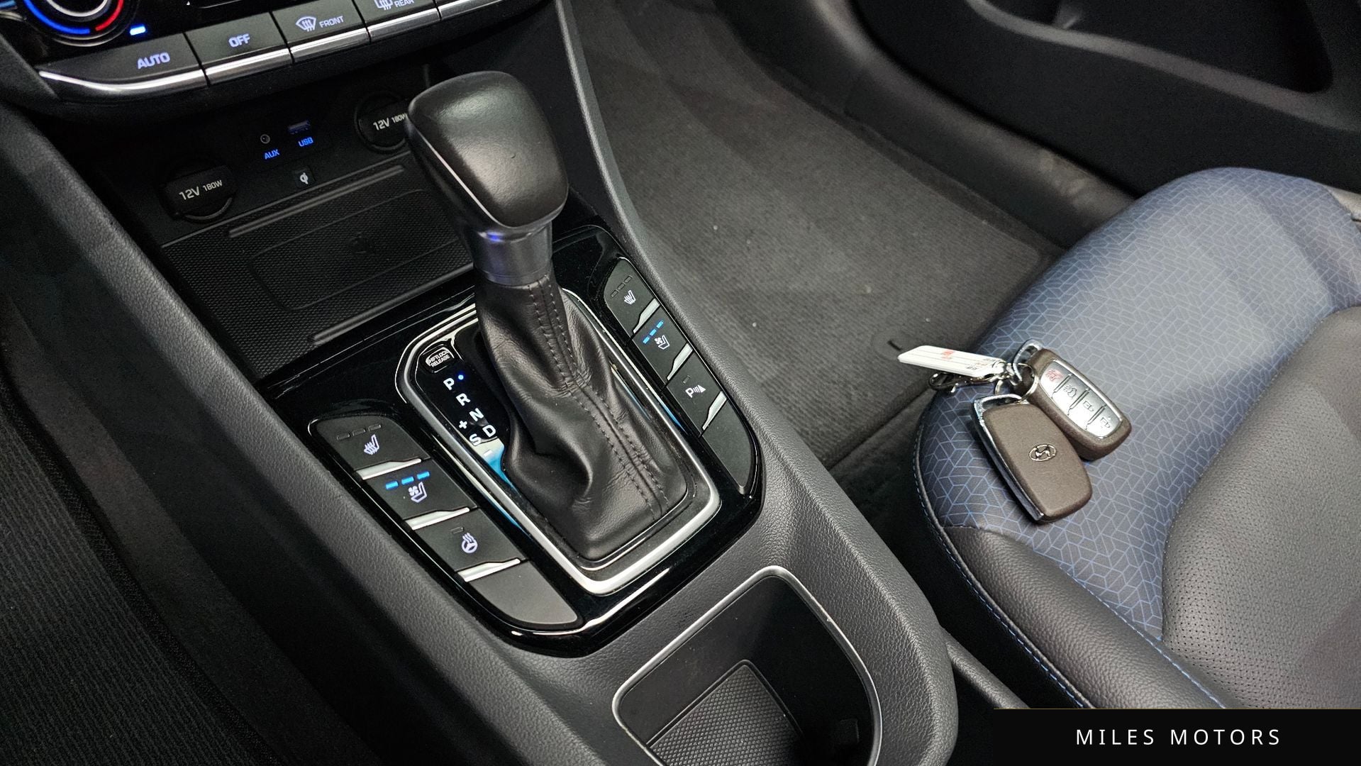 Hyundai Ioniq 2016 — миниатюра 12