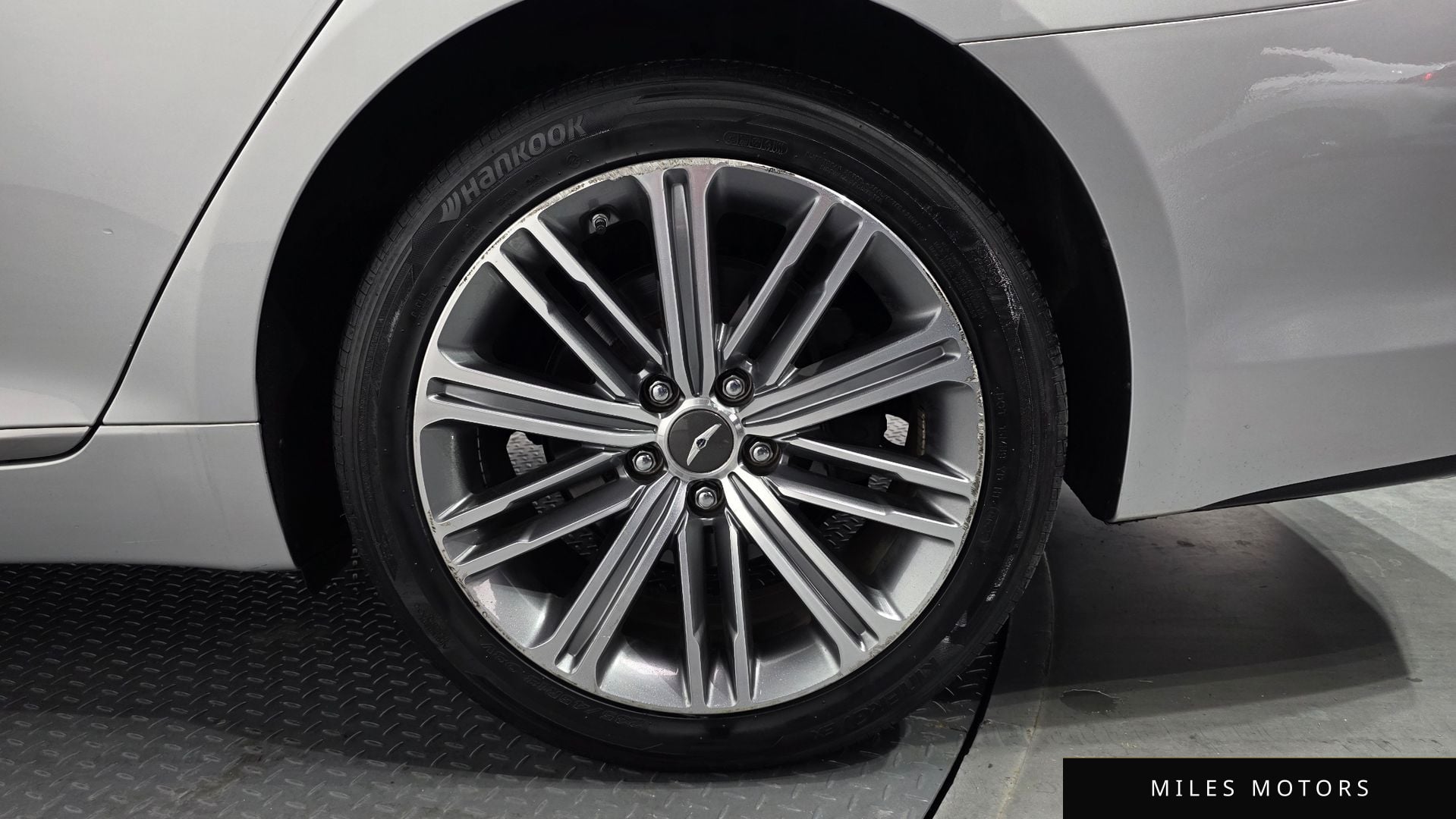 Genesis G80 2017 — миниатюра 7