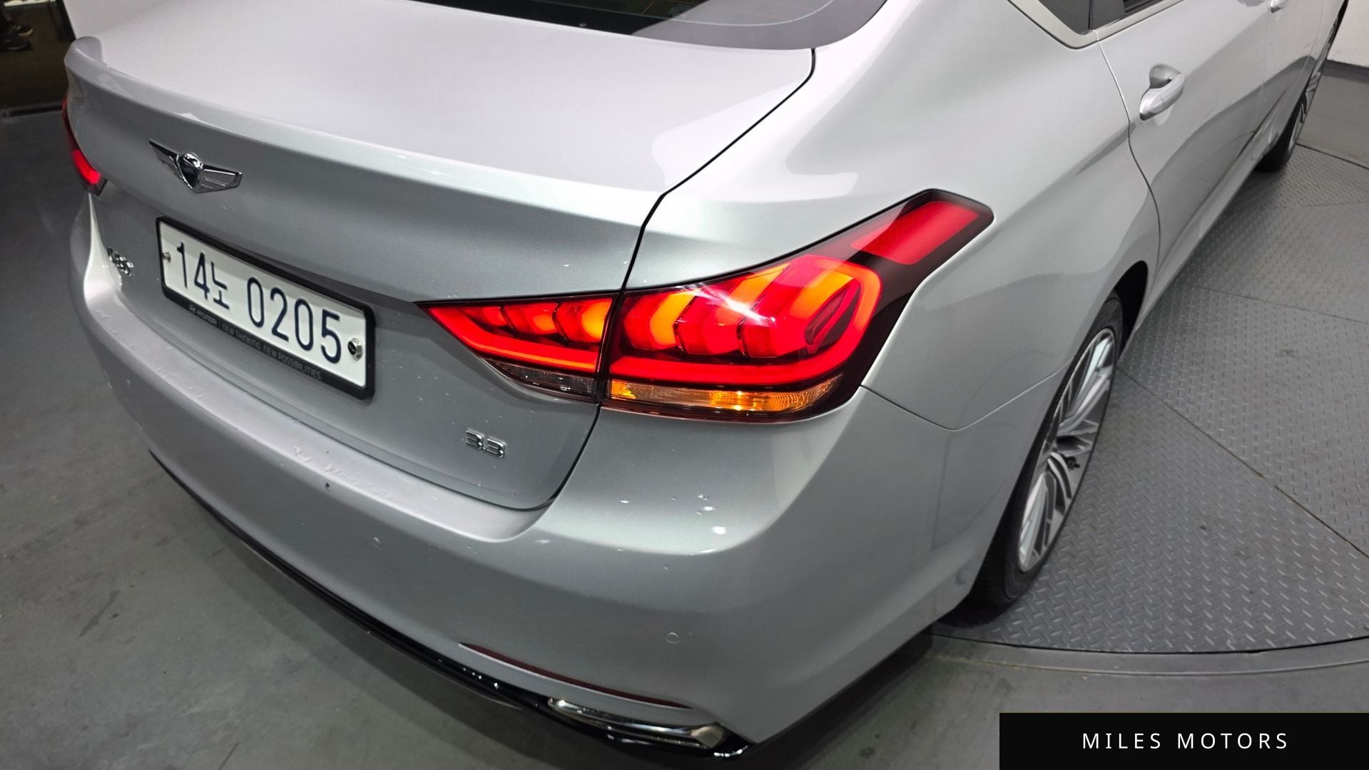 Genesis G80 2017 — миниатюра 9