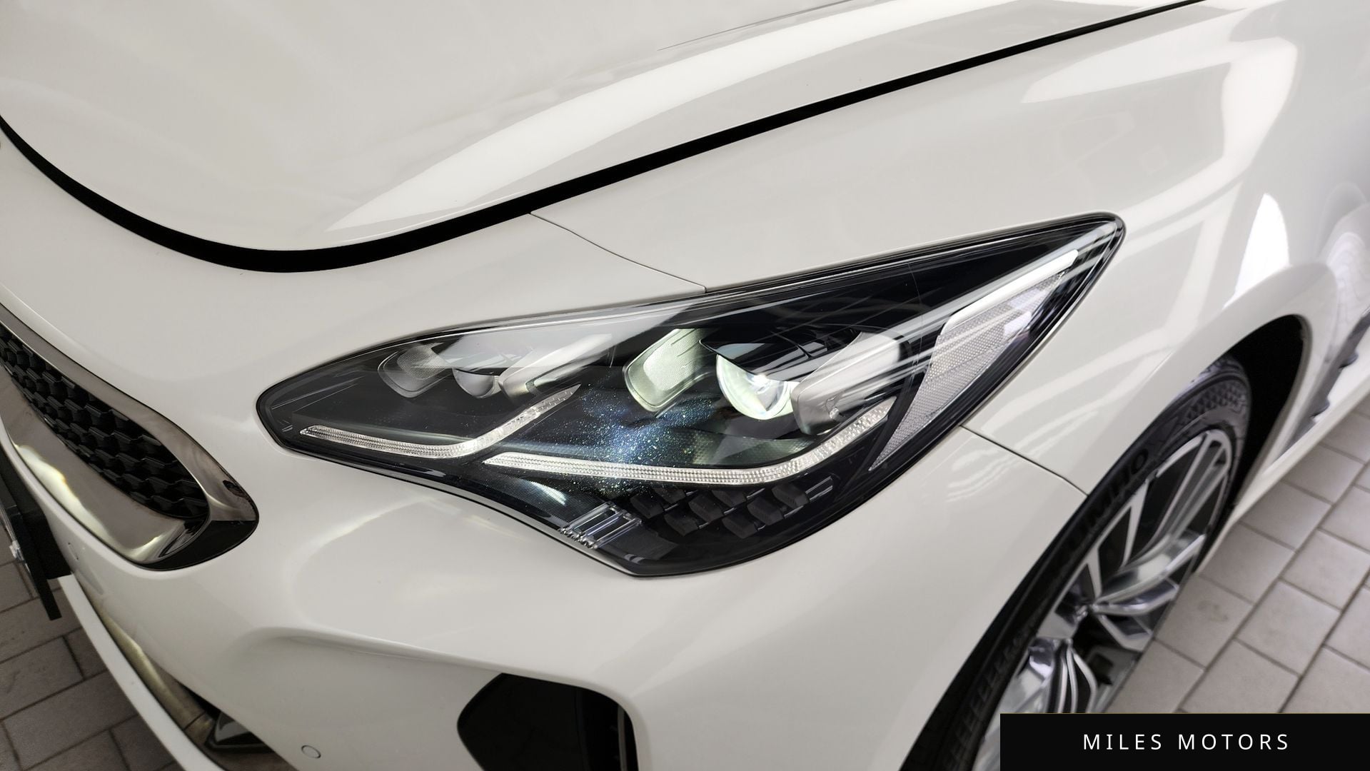 Kia Stinger 2018 — миниатюра 8