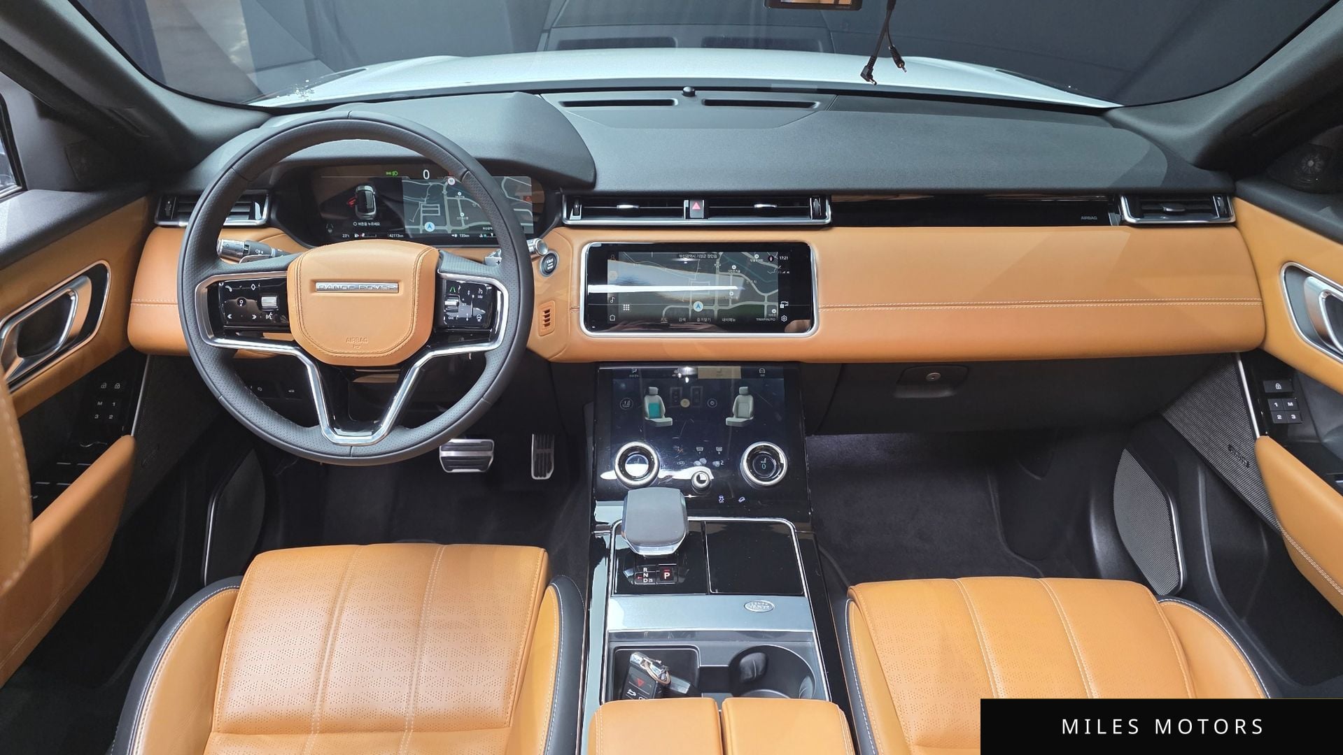 Land Rover Range Rover Velar 2022 — миниатюра 10