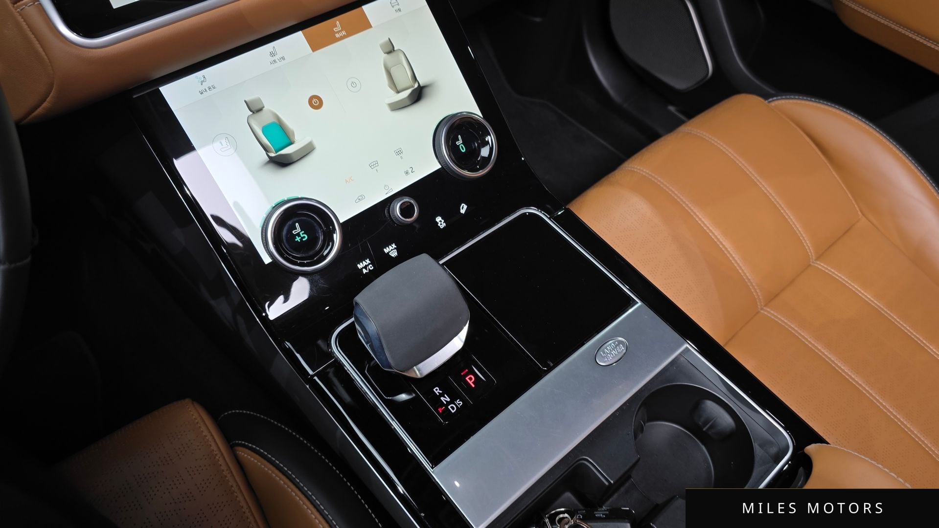 Land Rover Range Rover Velar 2022 — миниатюра 12