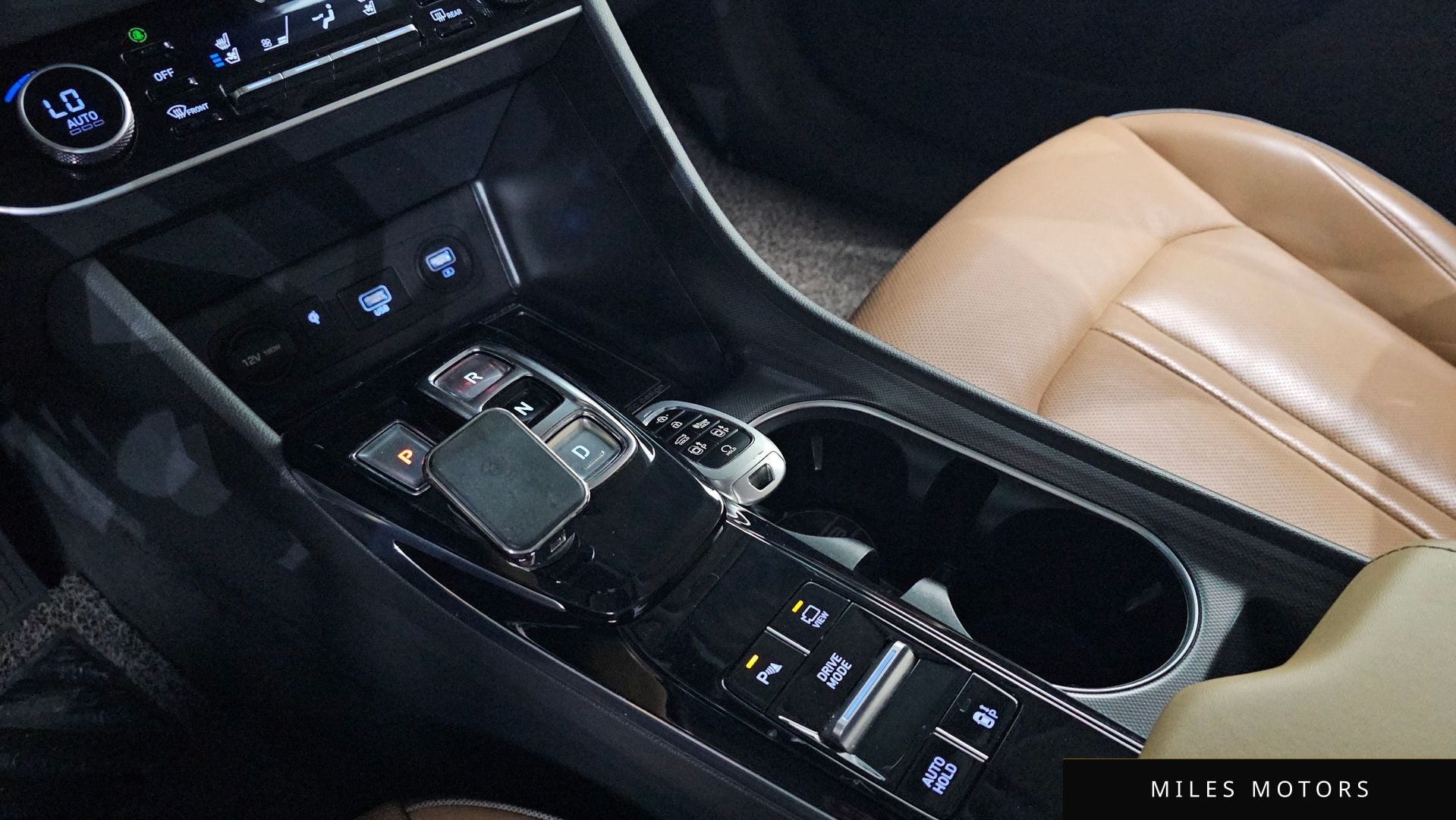Hyundai Sonata 2020 — миниатюра 9