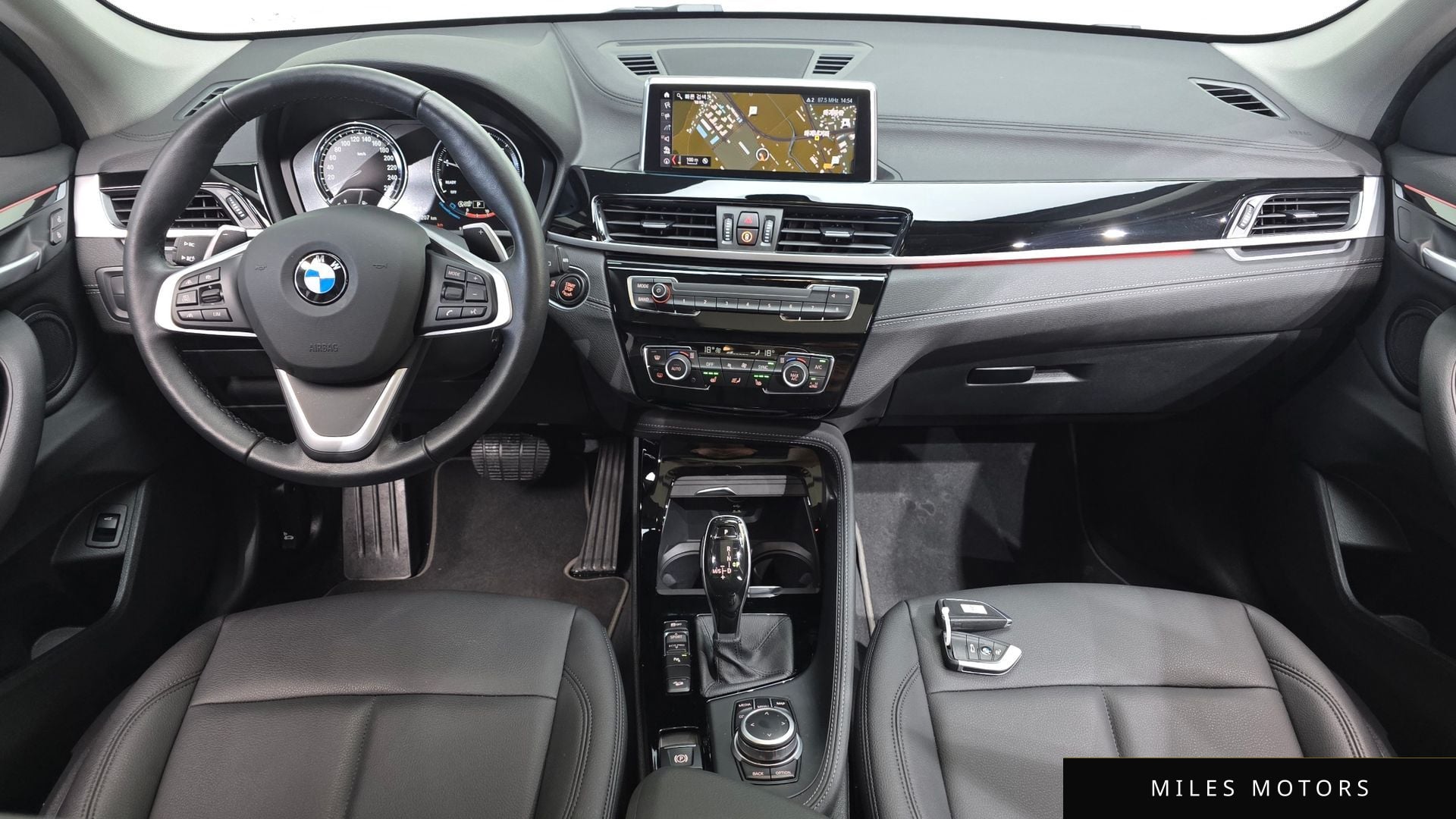 BMW X1 (F48) 2022 — миниатюра 10