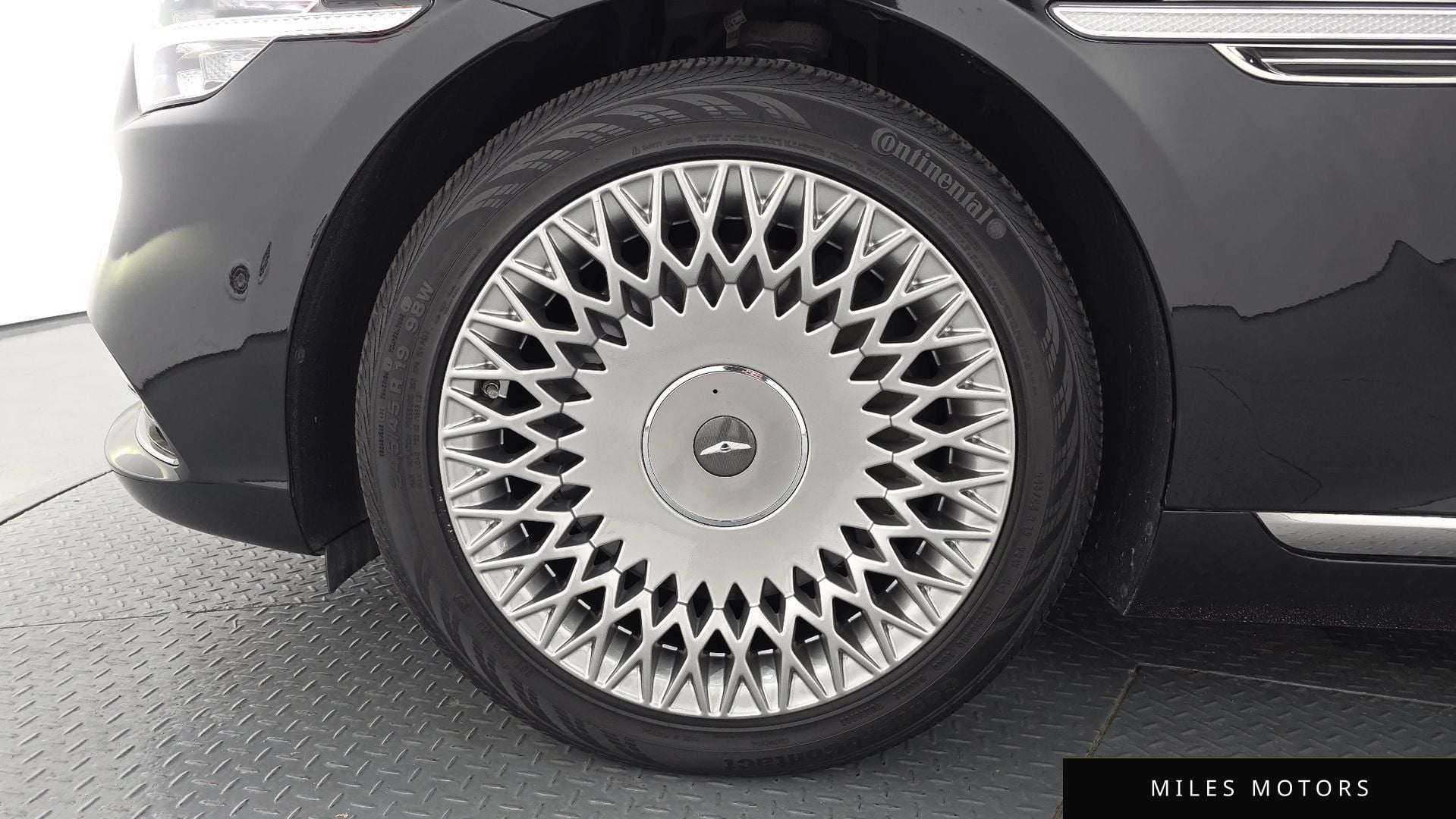 Genesis G90 2019 — миниатюра 5
