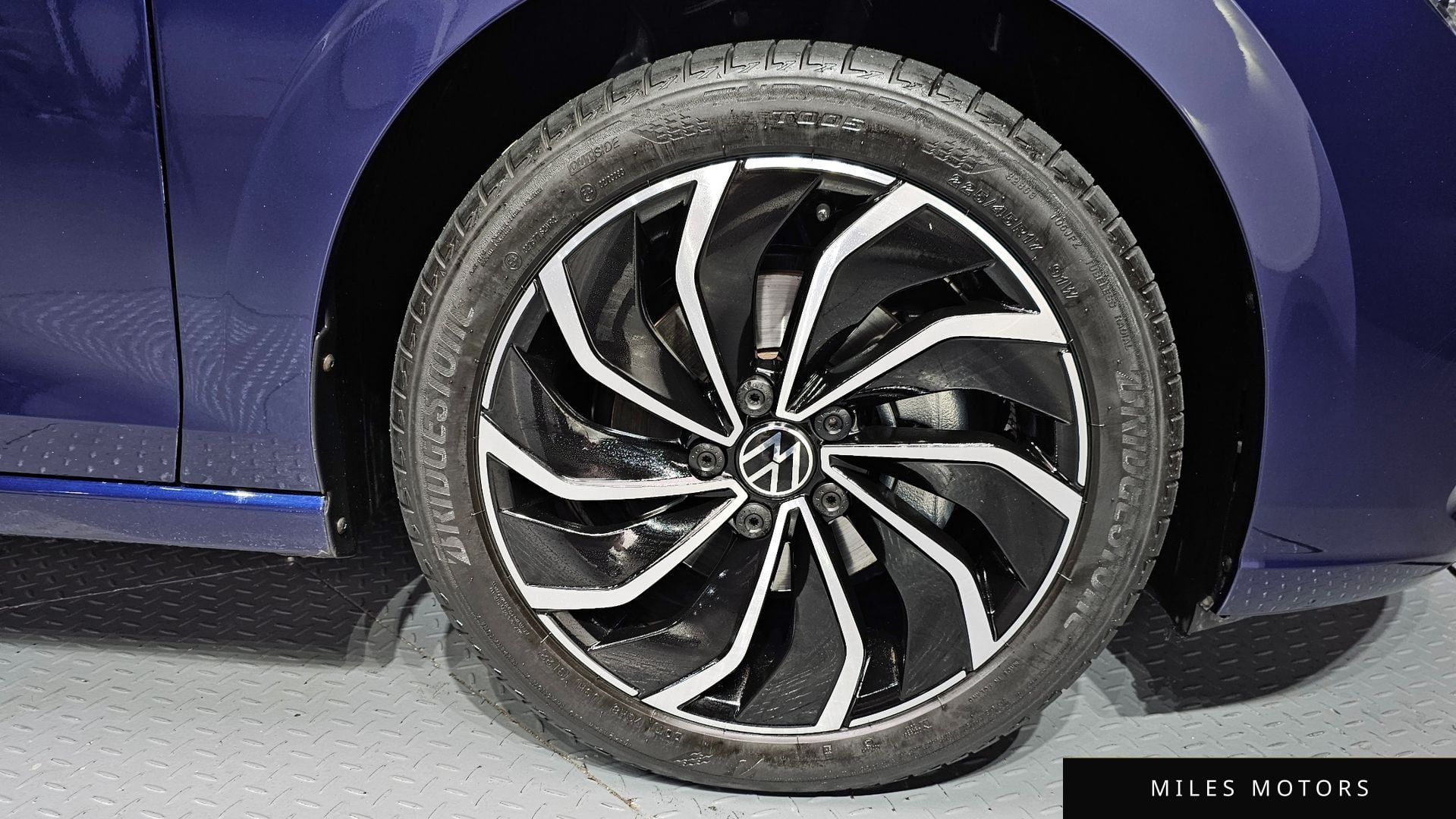 Volkswagen Golf 2023 — миниатюра 7