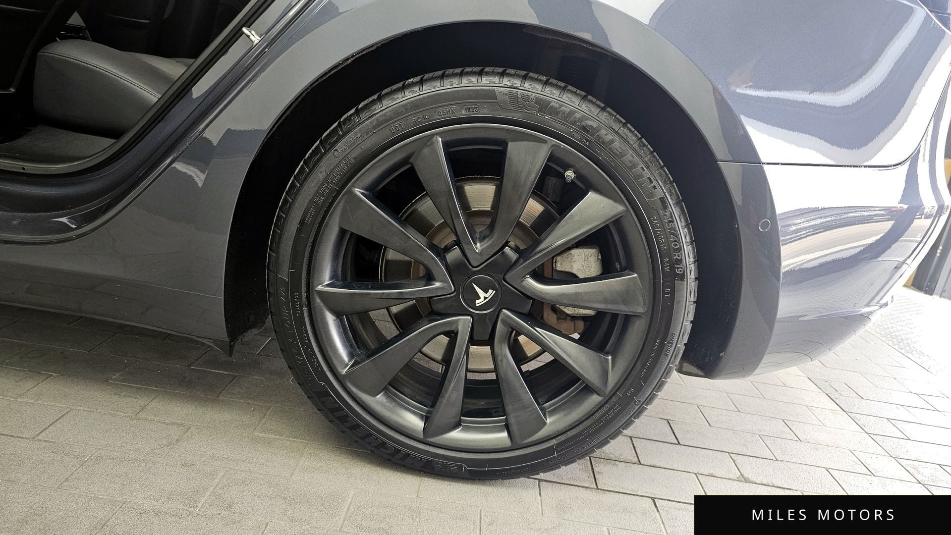 Tesla Model 3 2021 — миниатюра 7