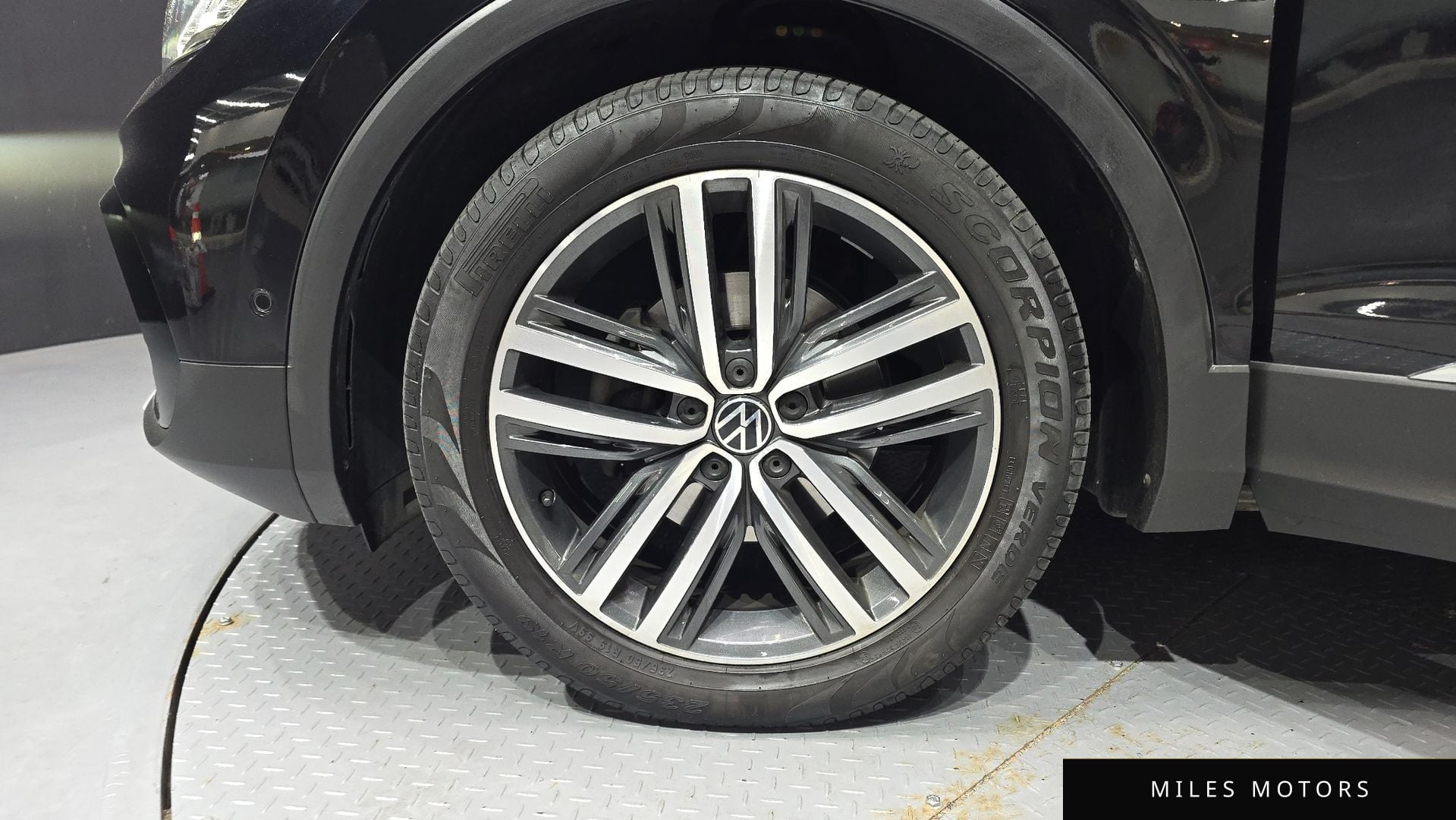 Volkswagen Tiguan 2023 — миниатюра 5