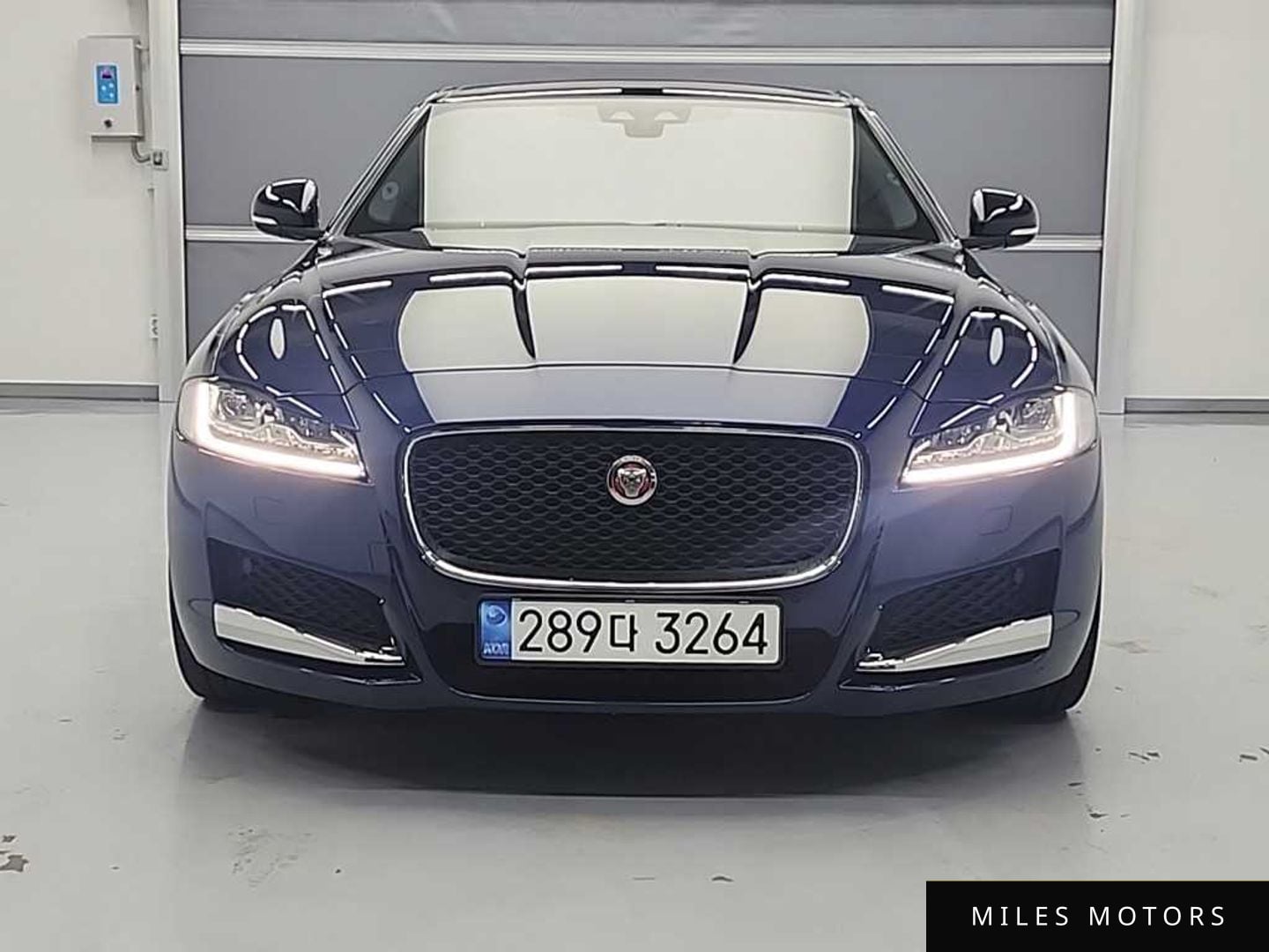 Jaguar XF (X260) 2017 — миниатюра 3