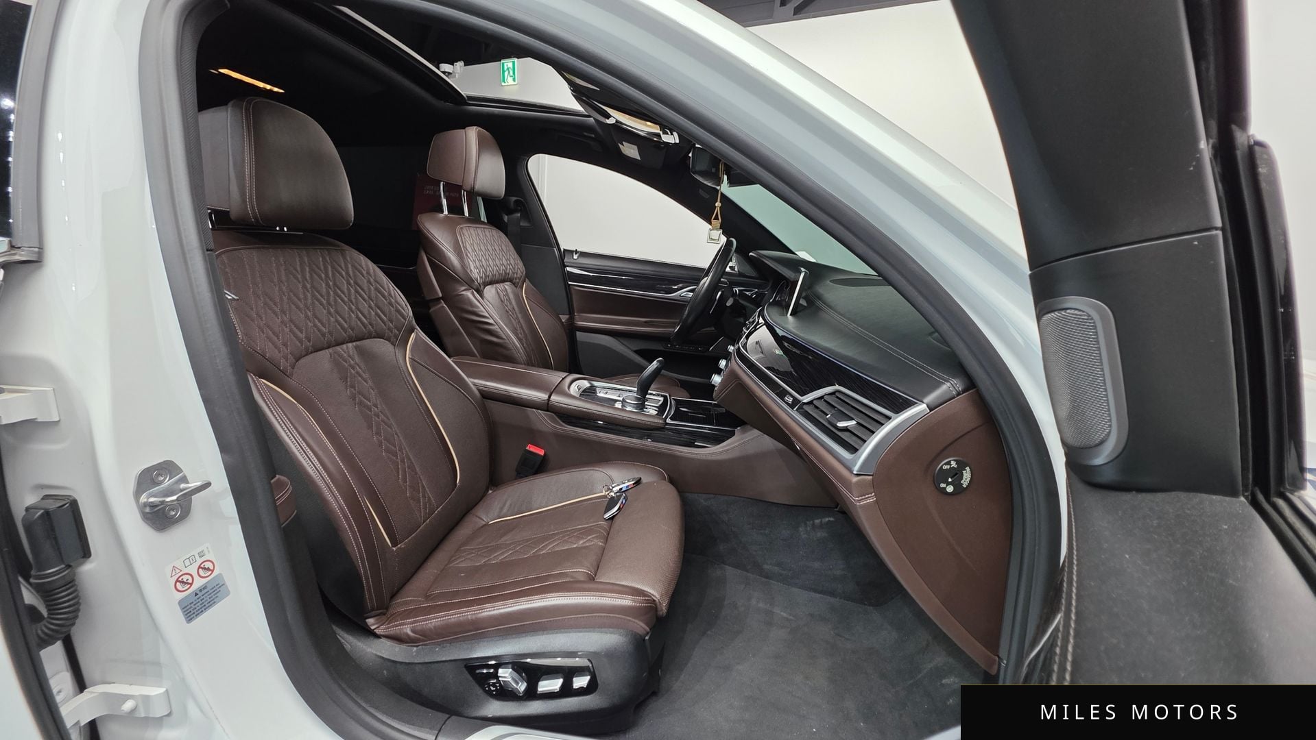 BMW 7 Series (G11) 2019 — миниатюра 10