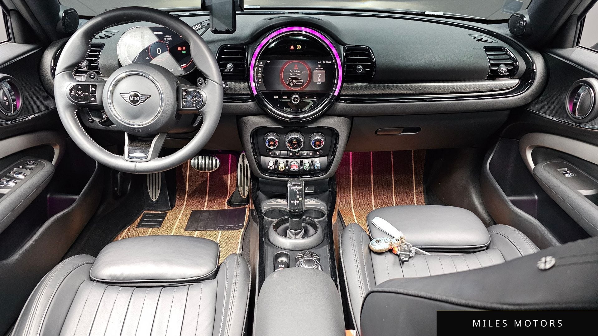 MINI Clubman 2023 — миниатюра 7