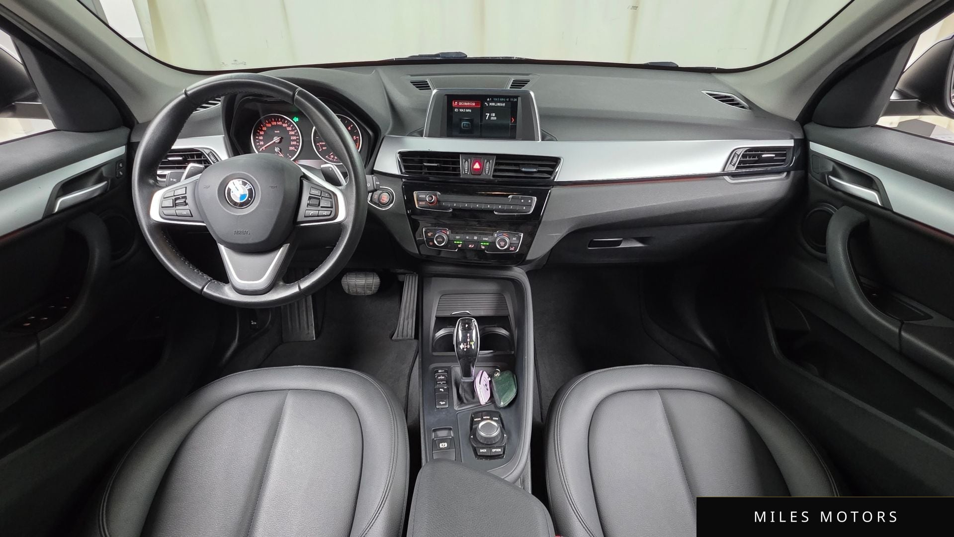 BMW X1 (F48) 2018 — миниатюра 10