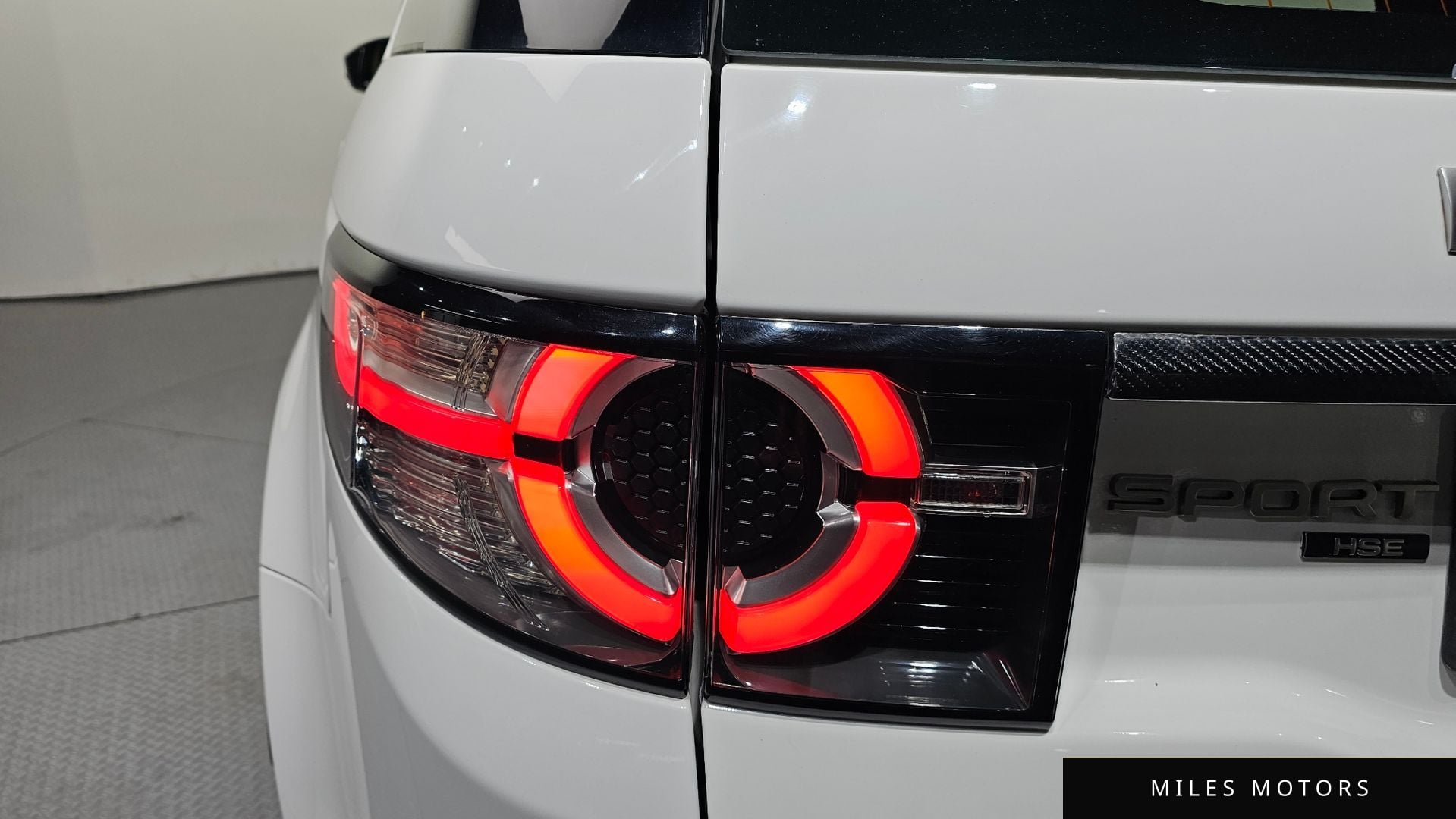 Land Rover Discovery Sport 2018 — миниатюра 9