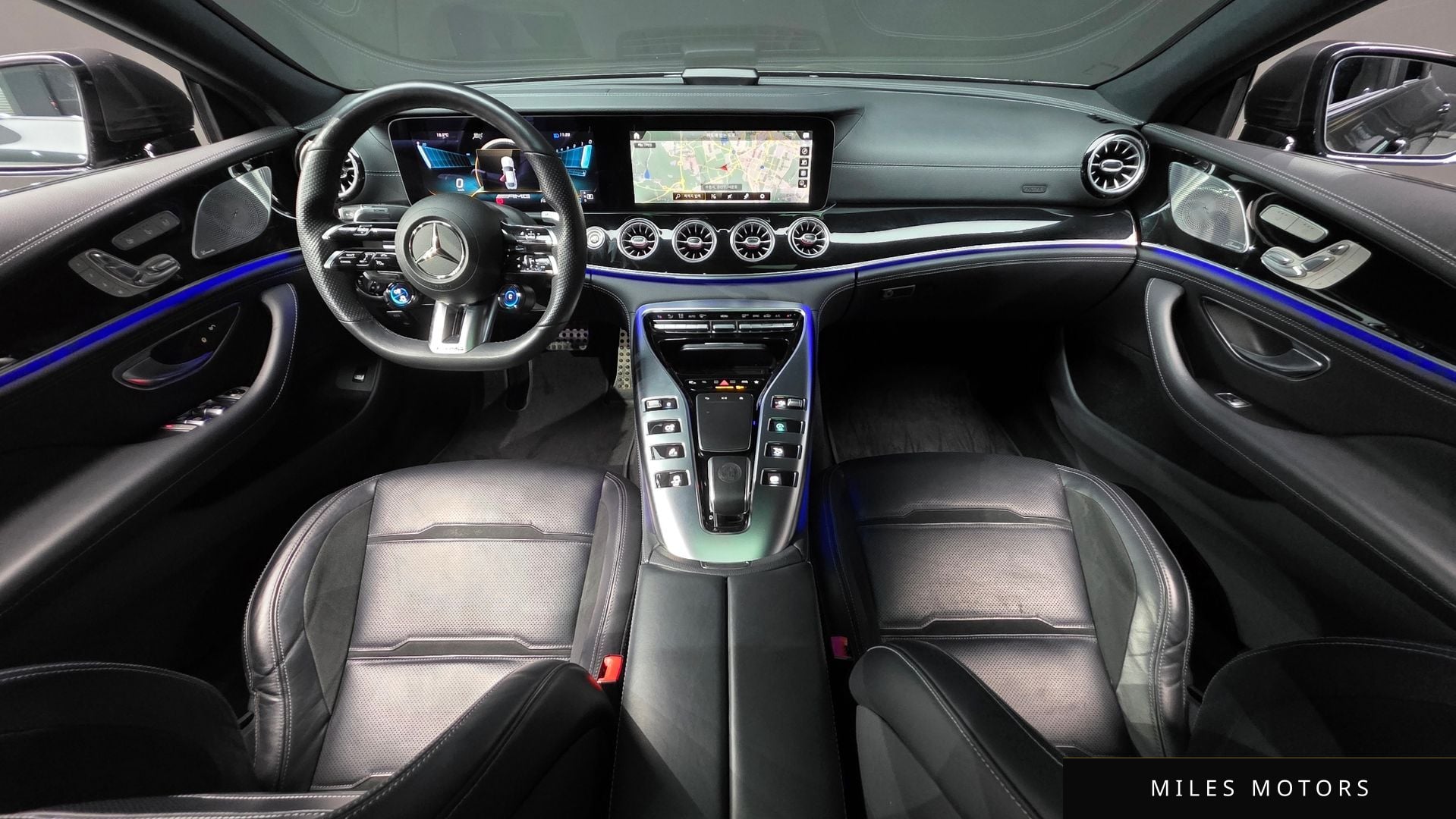 Mercedes-Benz AMG GT 2022 — миниатюра 9