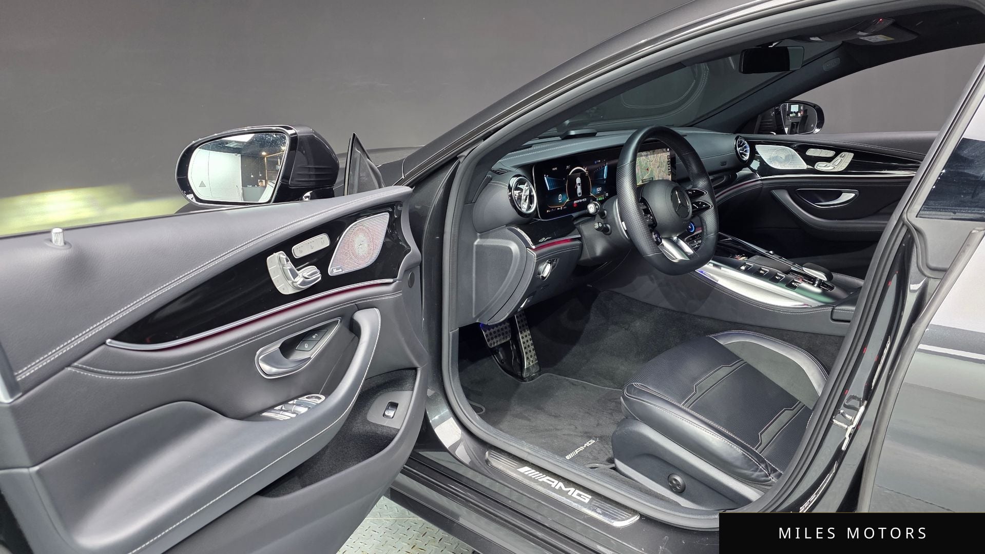 Mercedes-Benz AMG GT 2022 — миниатюра 12