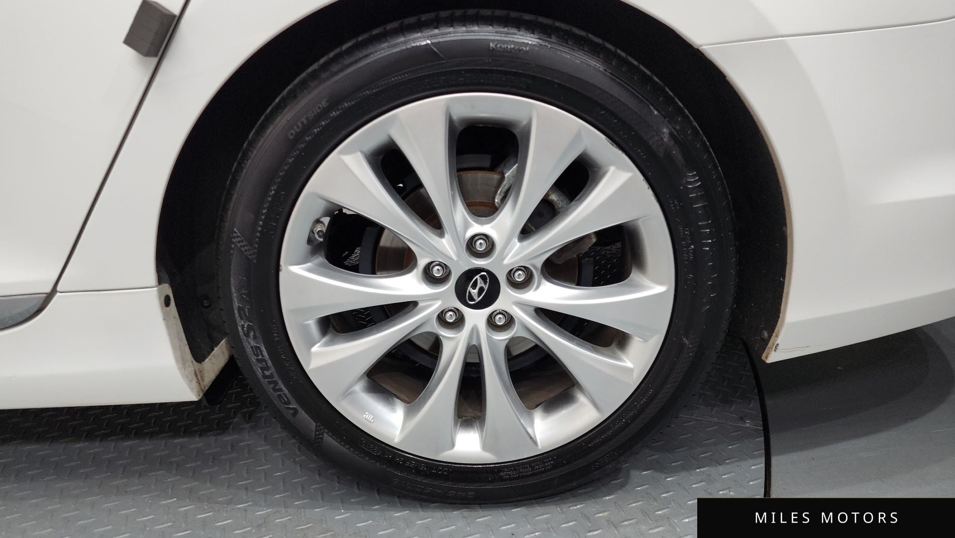 Hyundai Grandeur 2012 — миниатюра 7
