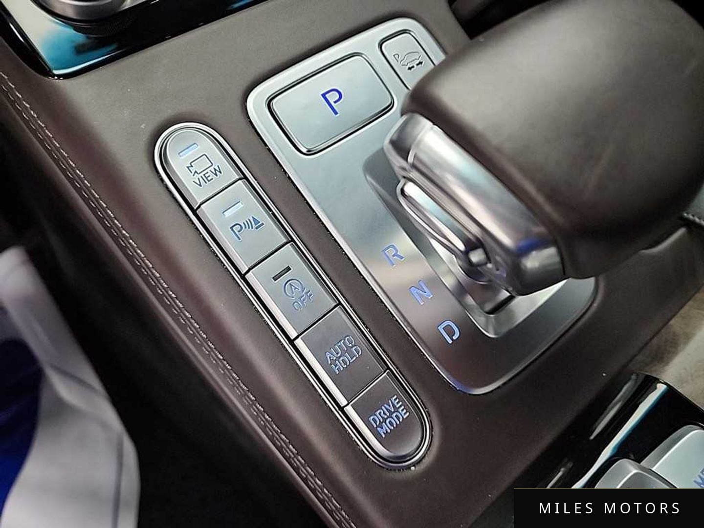 Genesis G90 2019 — миниатюра 8