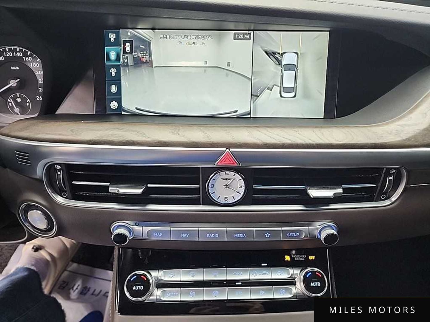 Genesis G90 2019 — миниатюра 10