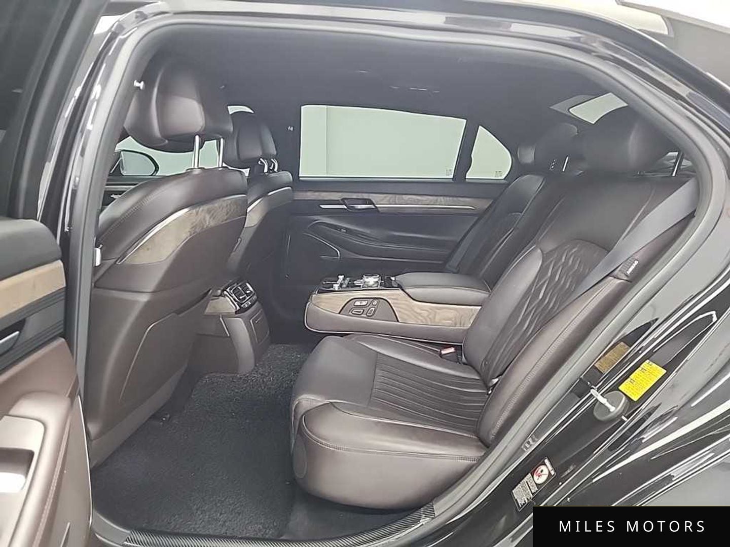 Genesis G90 2019 — миниатюра 12