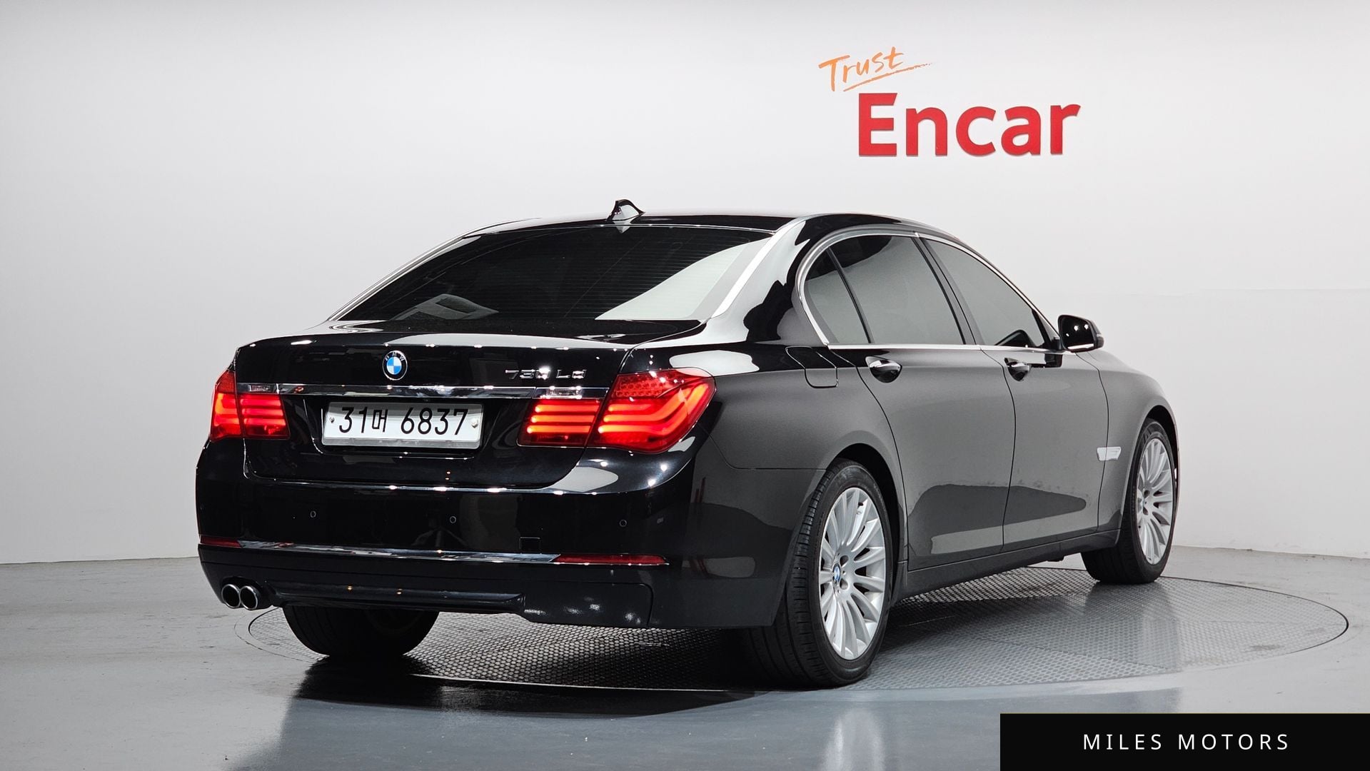BMW 7 Series (F01) 2013 — миниатюра 2