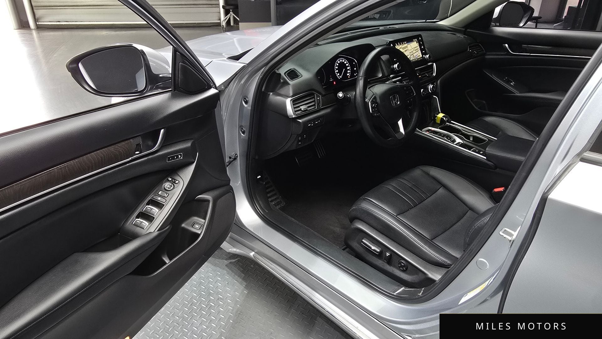 Honda Accord 2018 — миниатюра 10